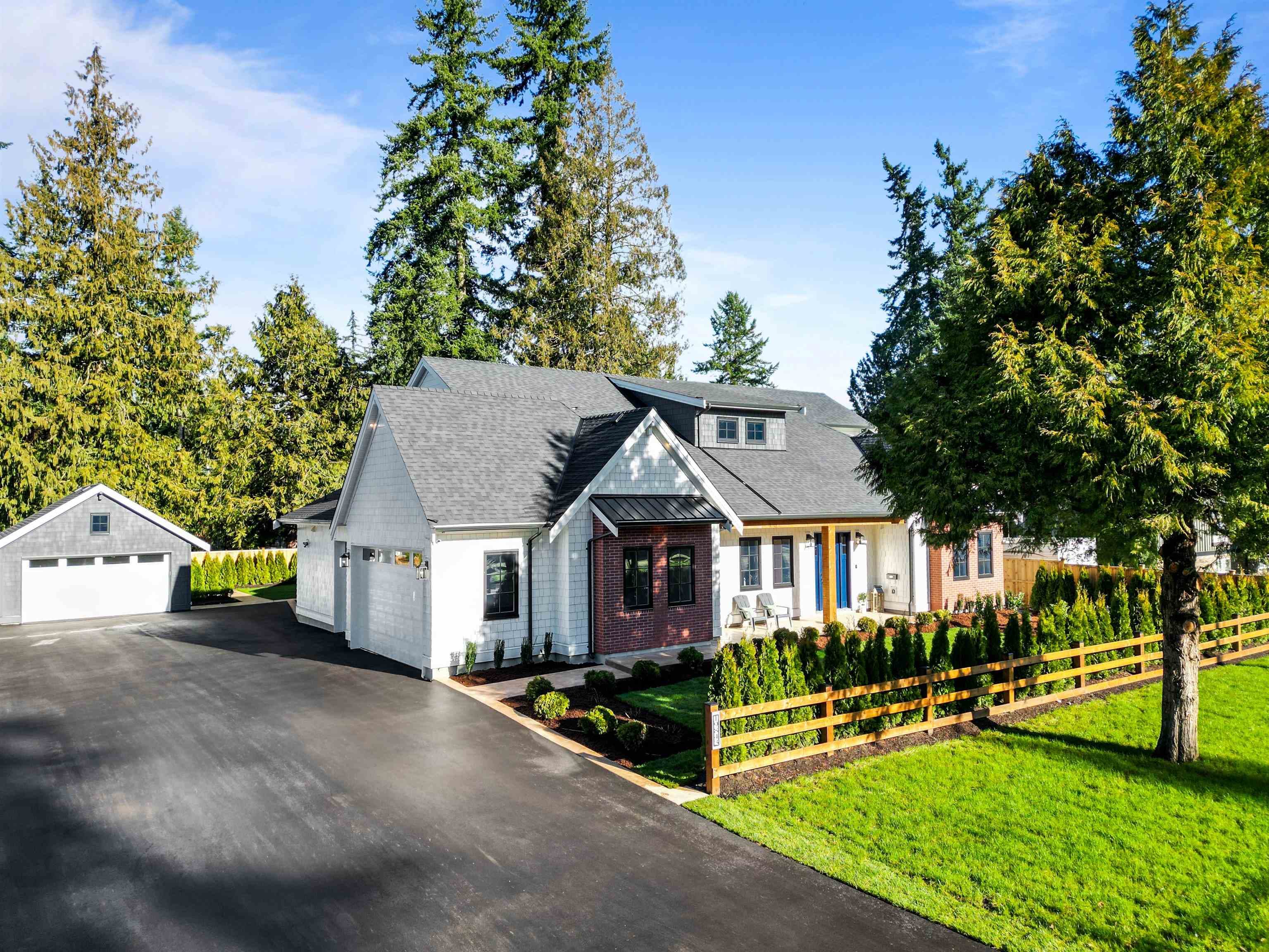 19843 37a Avenue, Langley