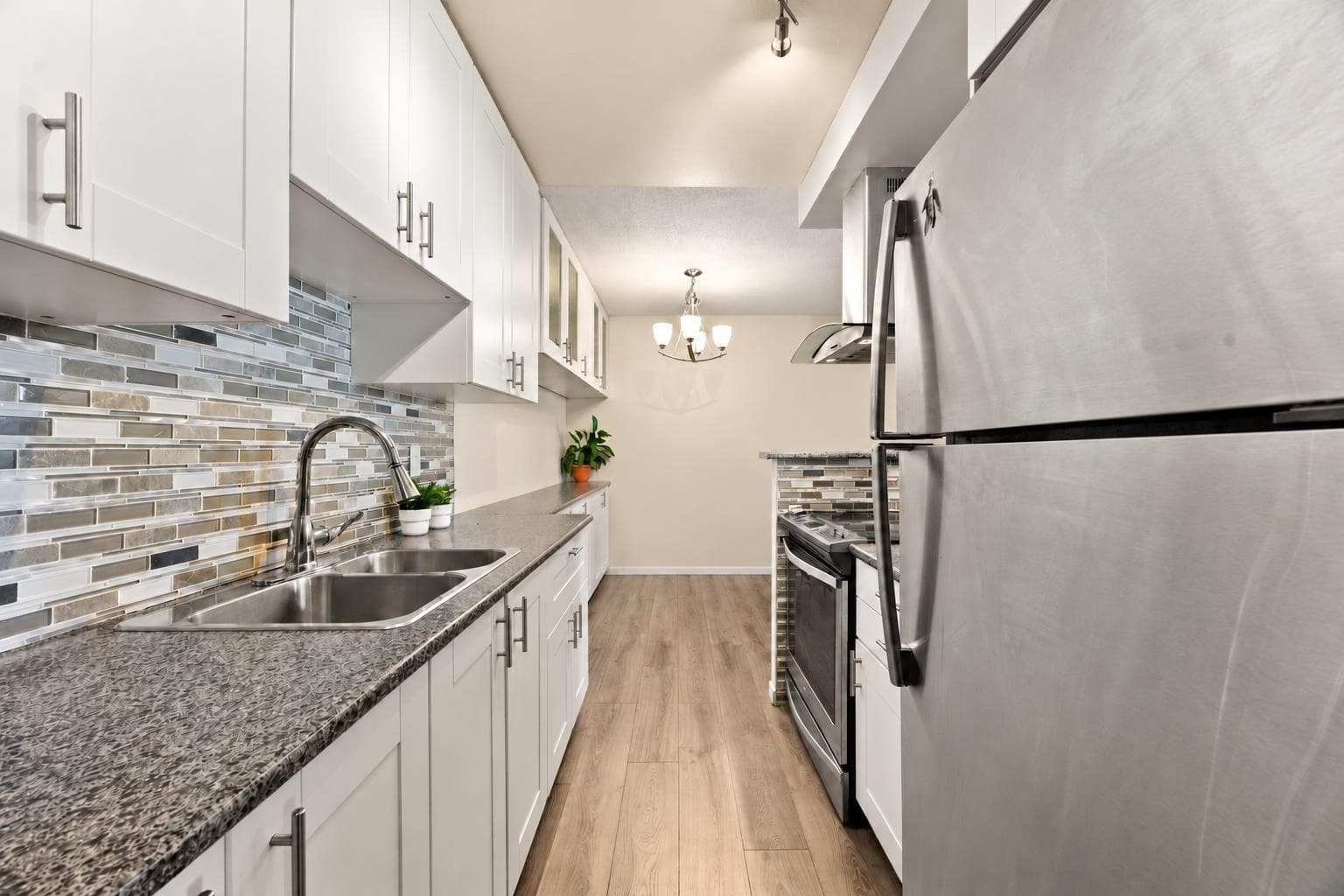 1202 - 6759 Willingdon Avenue, Burnaby