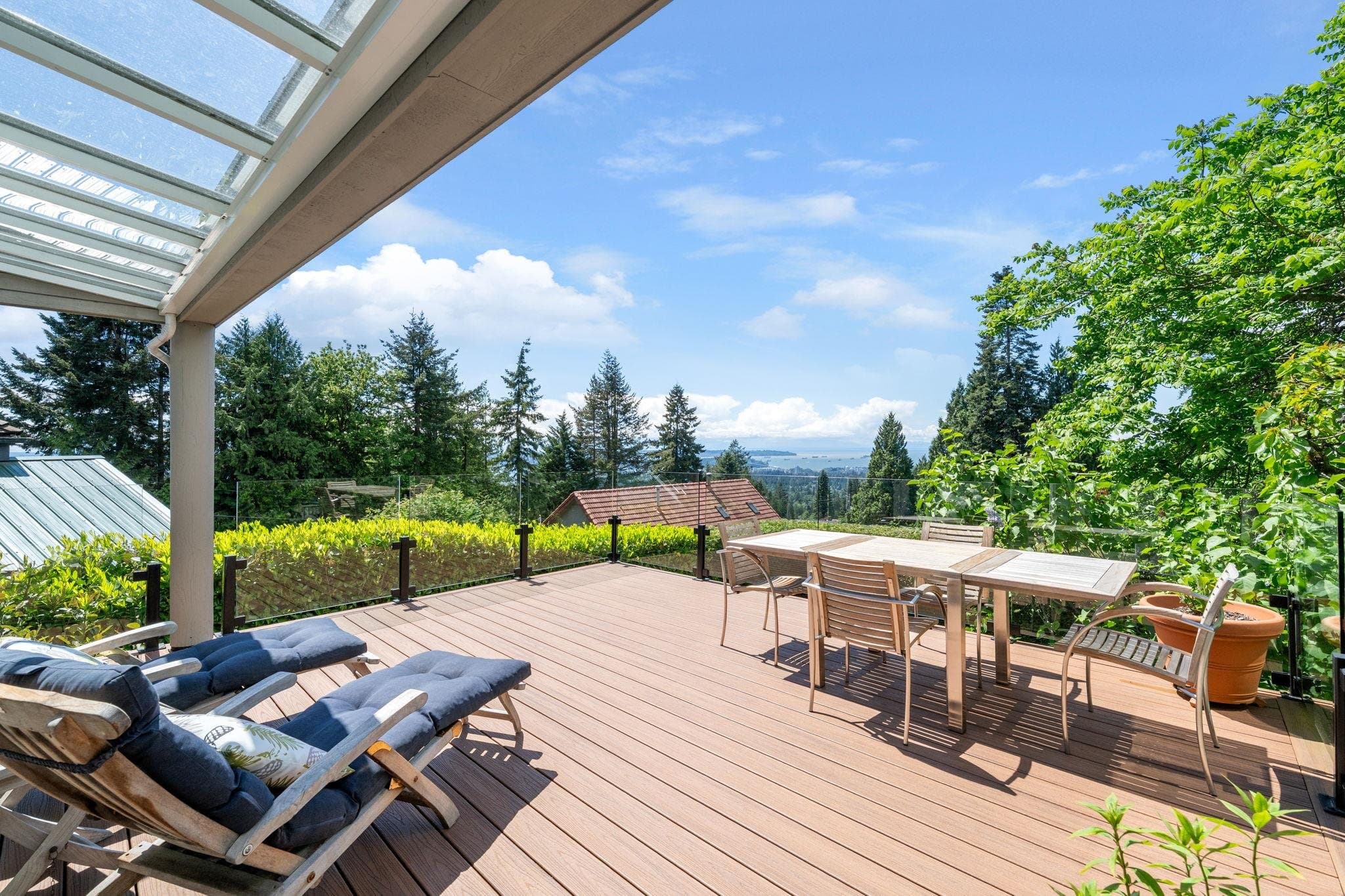 3961 St. Albans Avenue, North Vancouver