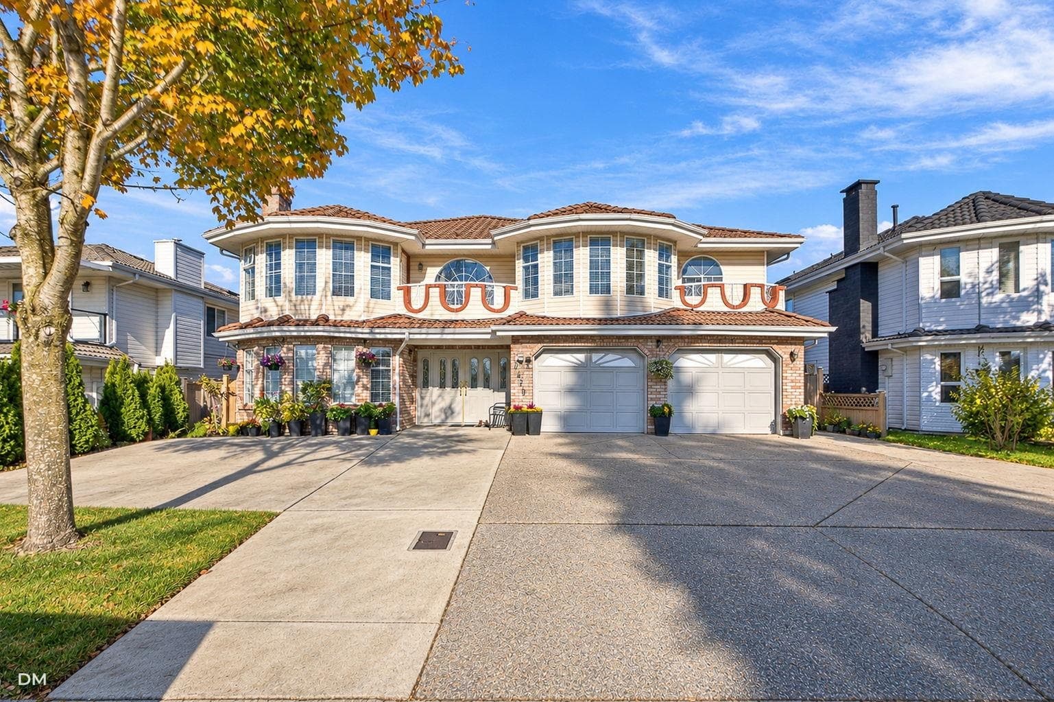 12459 68 Avenue, Surrey