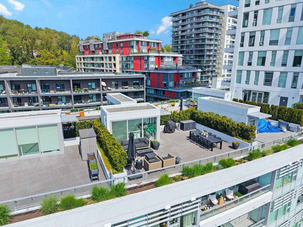 607 - 3438 Sawmill Crescent, Vancouver