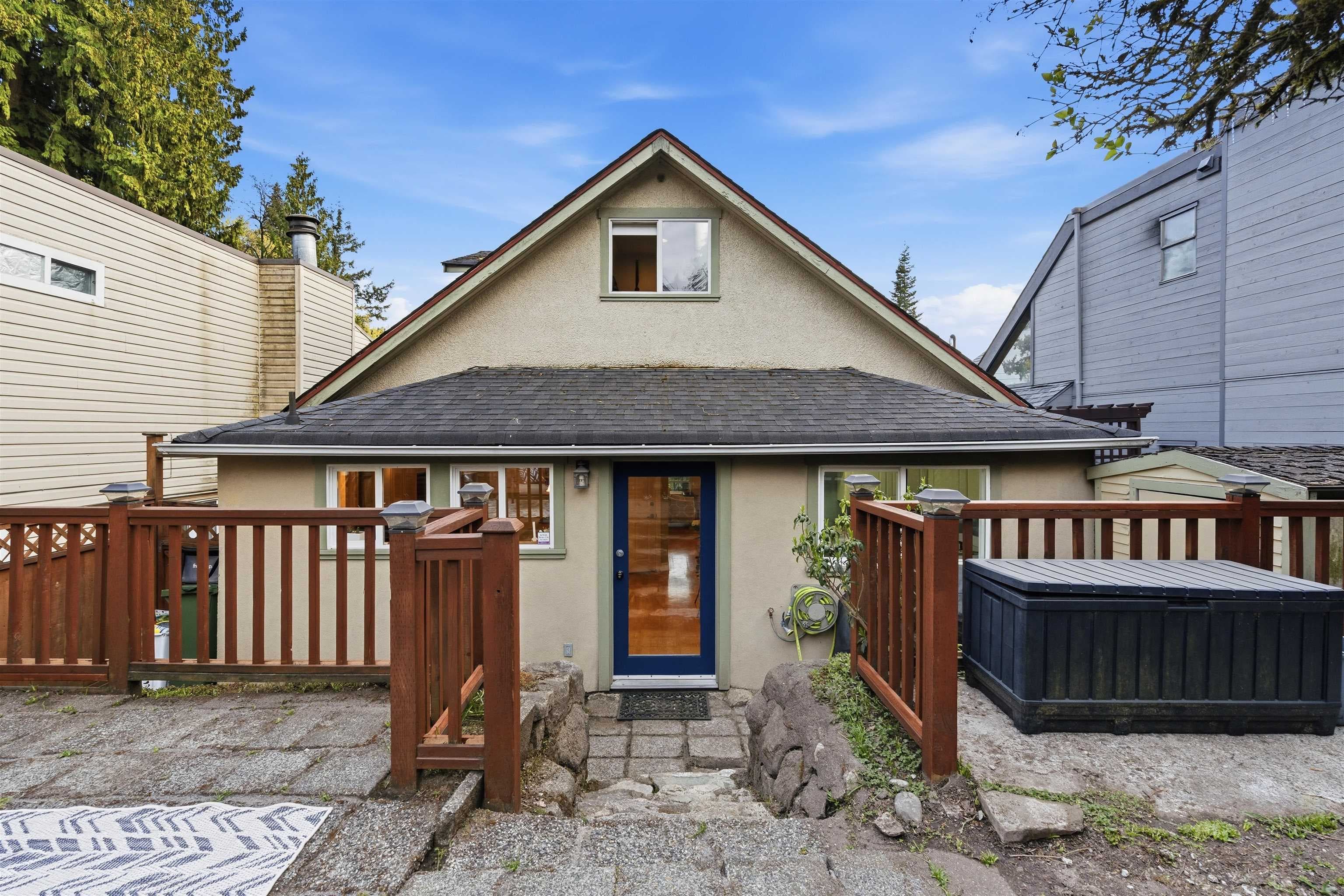 272 Osborne East Road, North Vancouver