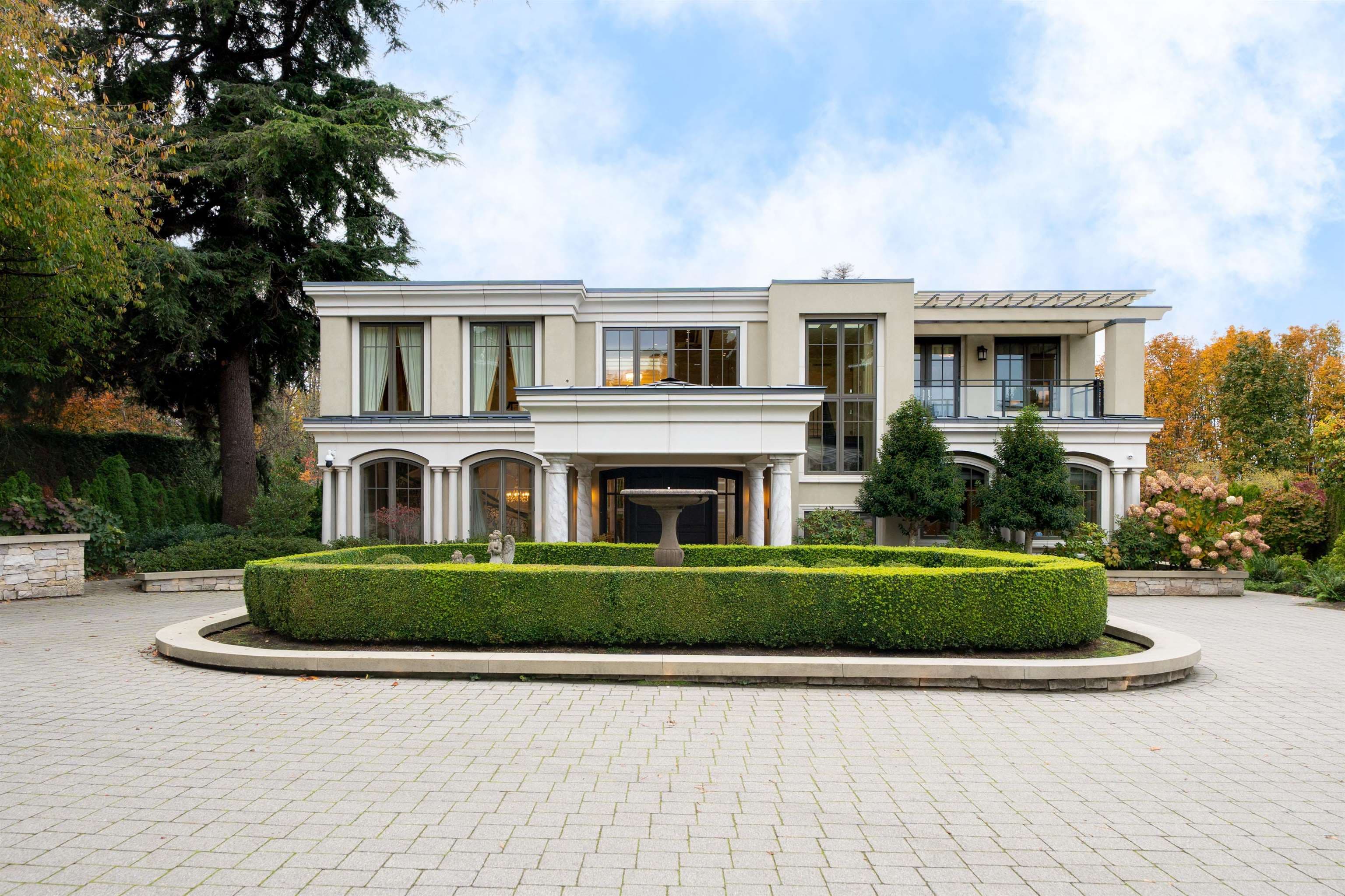 5795 Newton Wynd, Vancouver