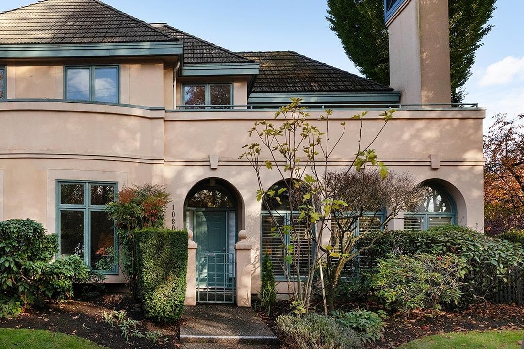 1080 Maple Street, Vancouver