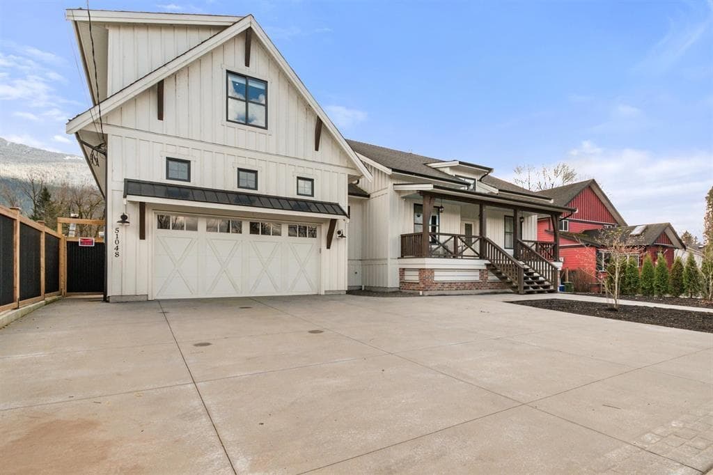51048 Yale Road, Rosedale