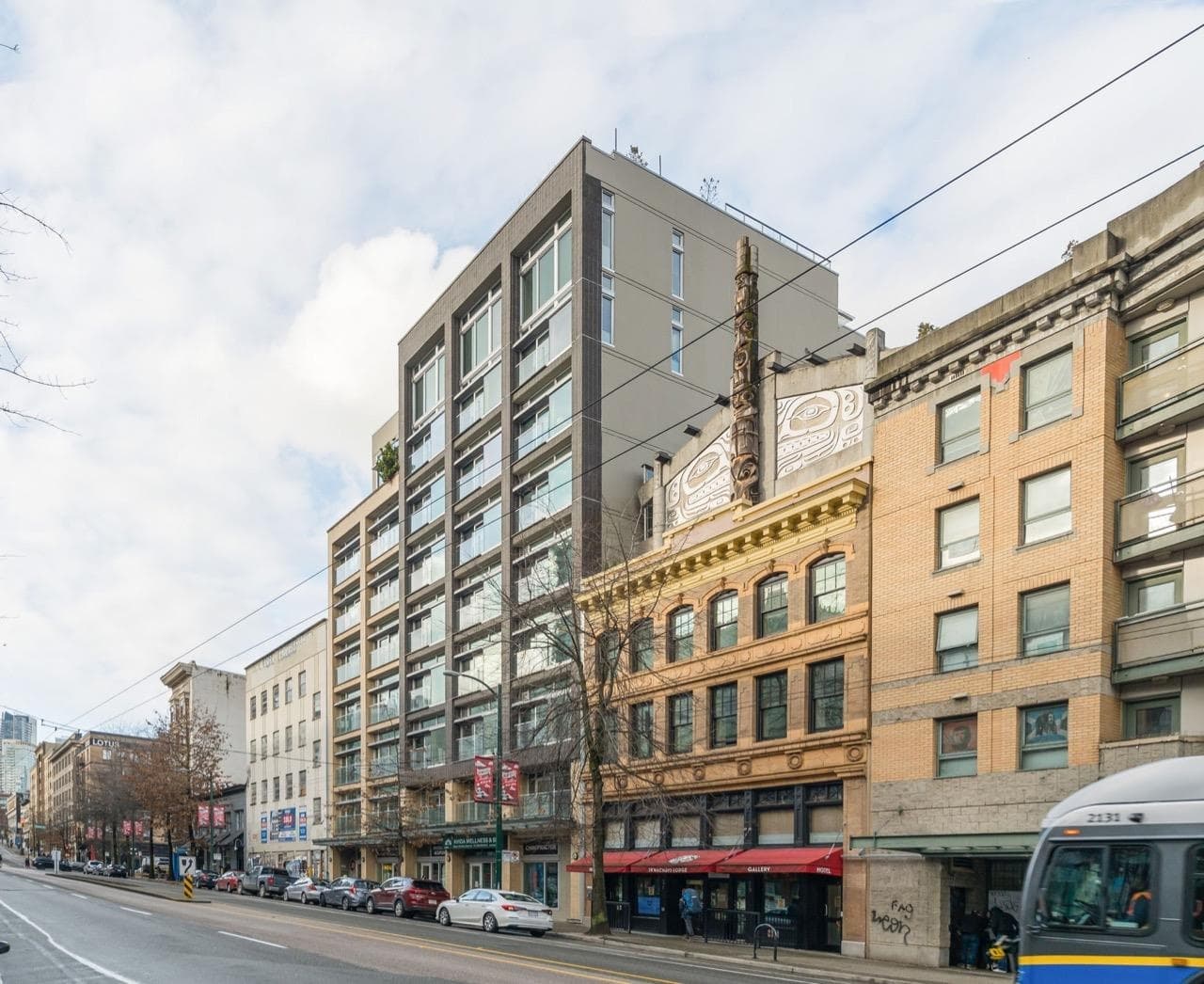 802 - 33 W Pender Street, Vancouver