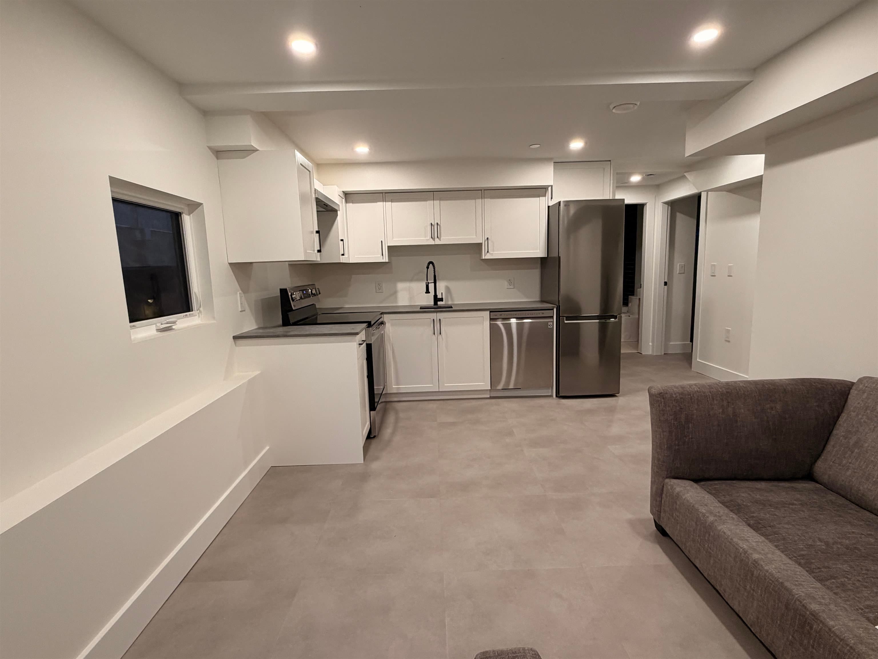 3 - 2339 Parker Street, Vancouver