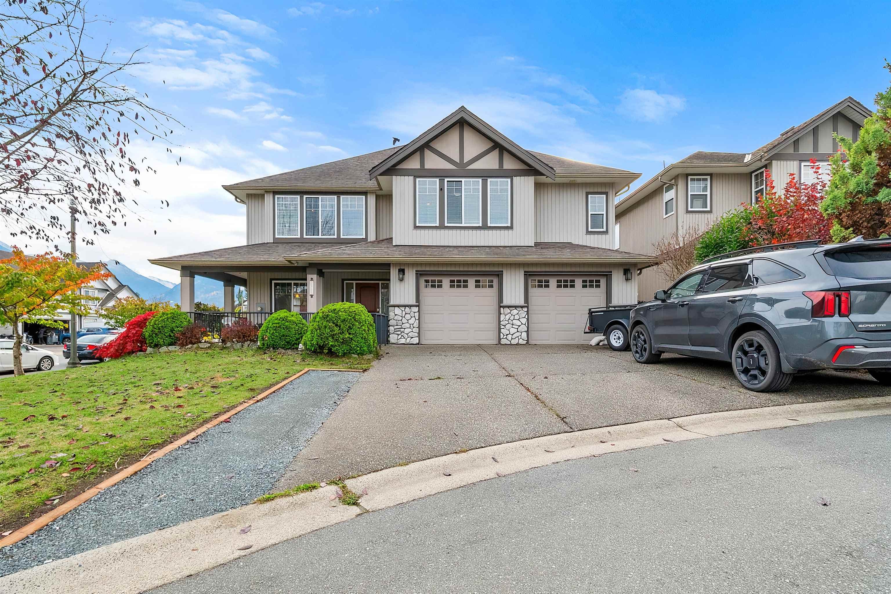 5195 Demontigny Court, Chilliwack