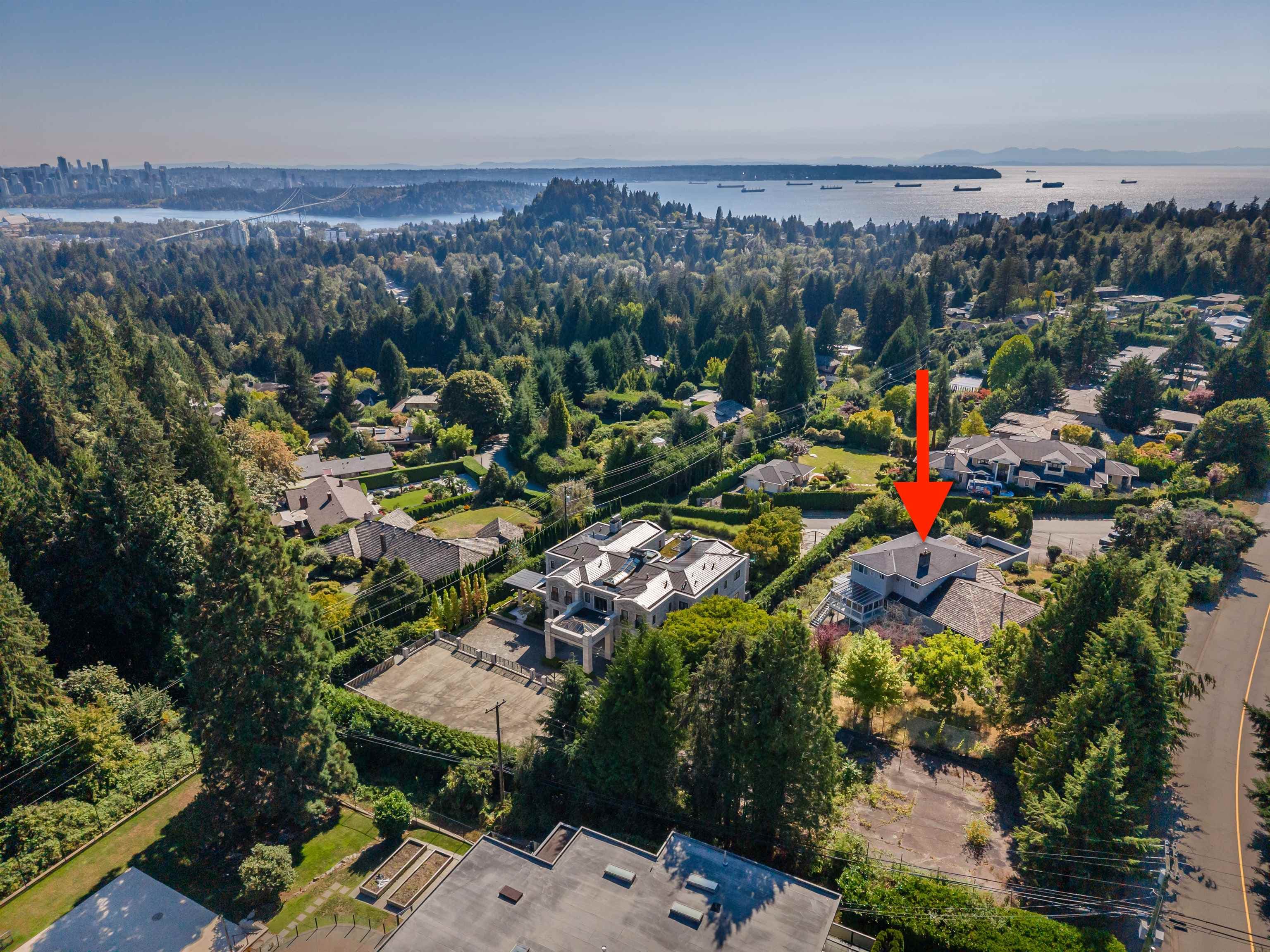 650 Southborough Drive, West Vancouver