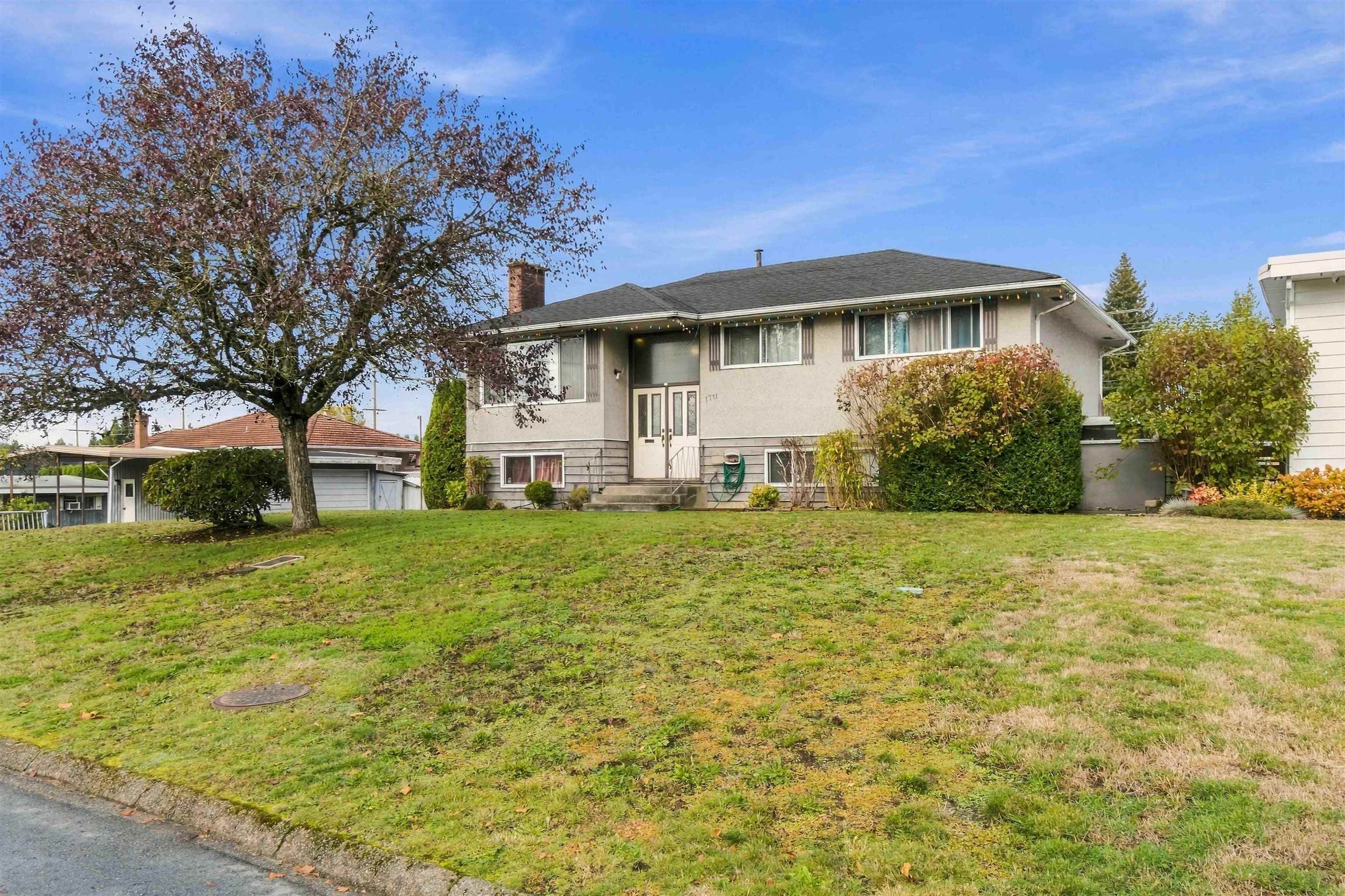 1711 Grover Avenue, Coquitlam