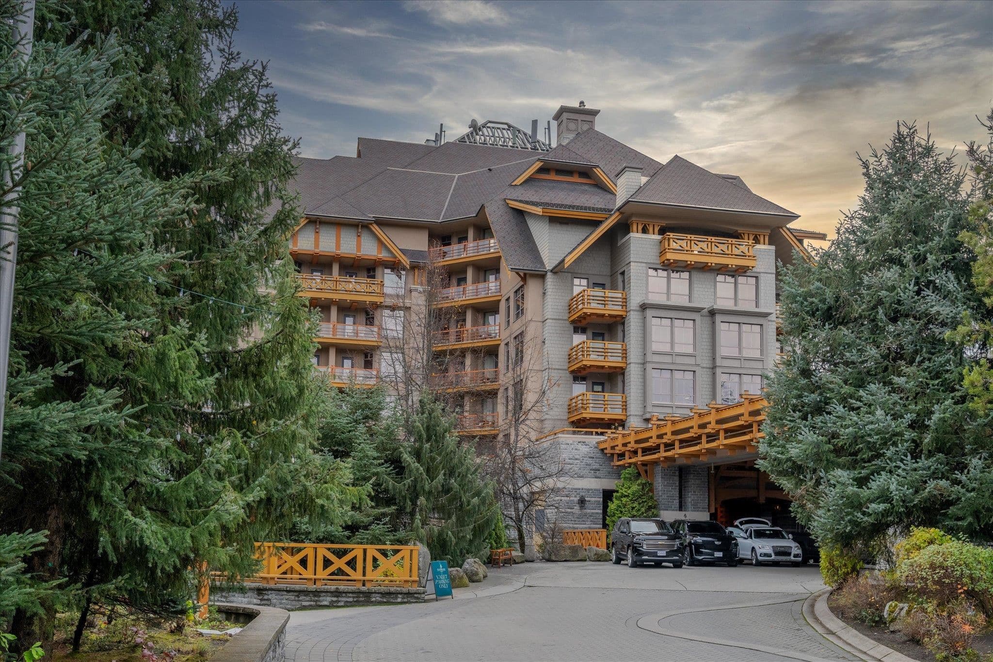 322 - 4591 Blackcomb Way, Whistler