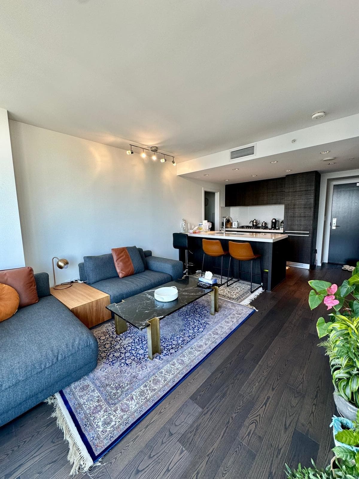 1351 N Continental Street, Vancouver
