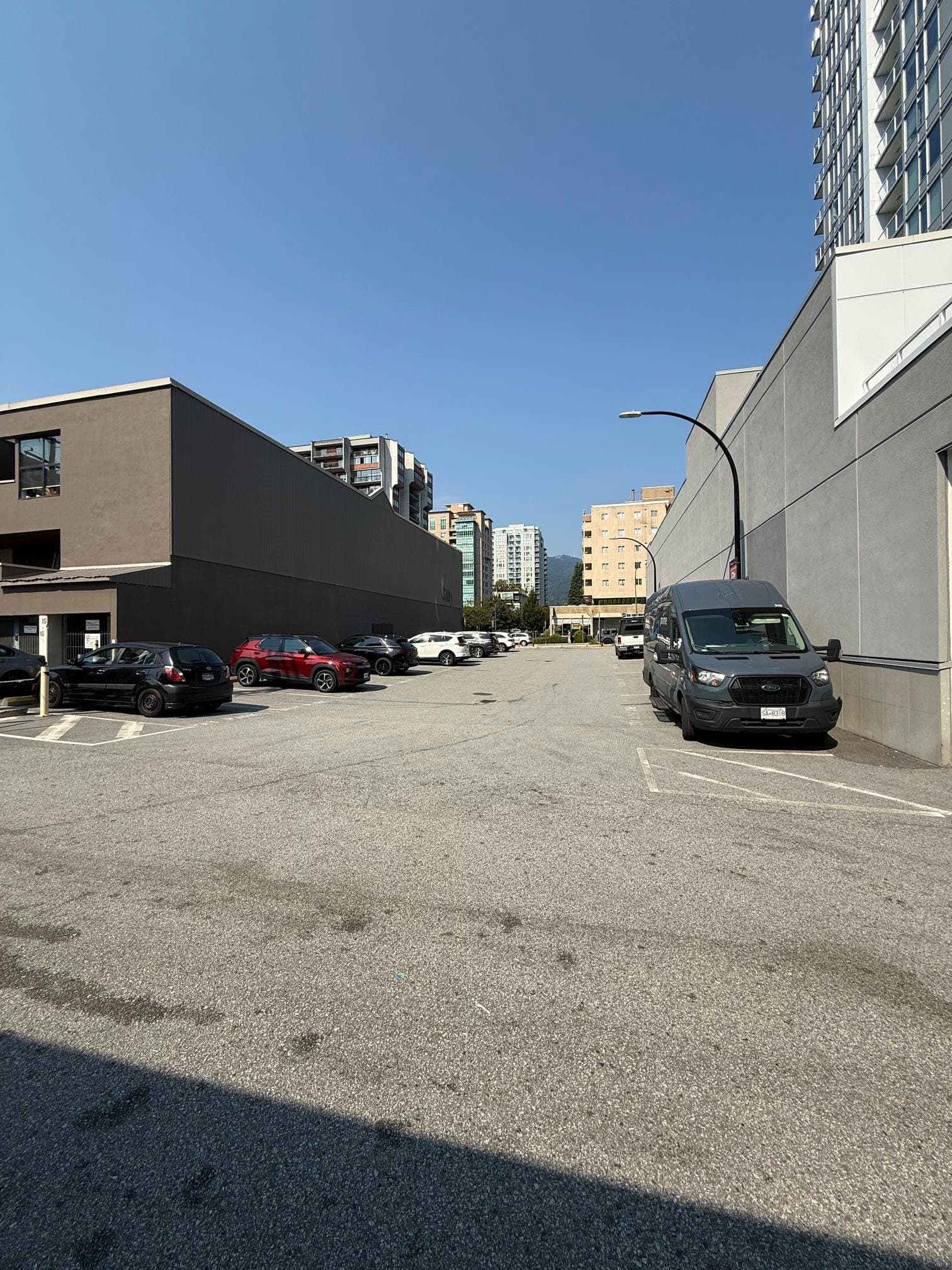 137 E 15TH STREET — photo 4