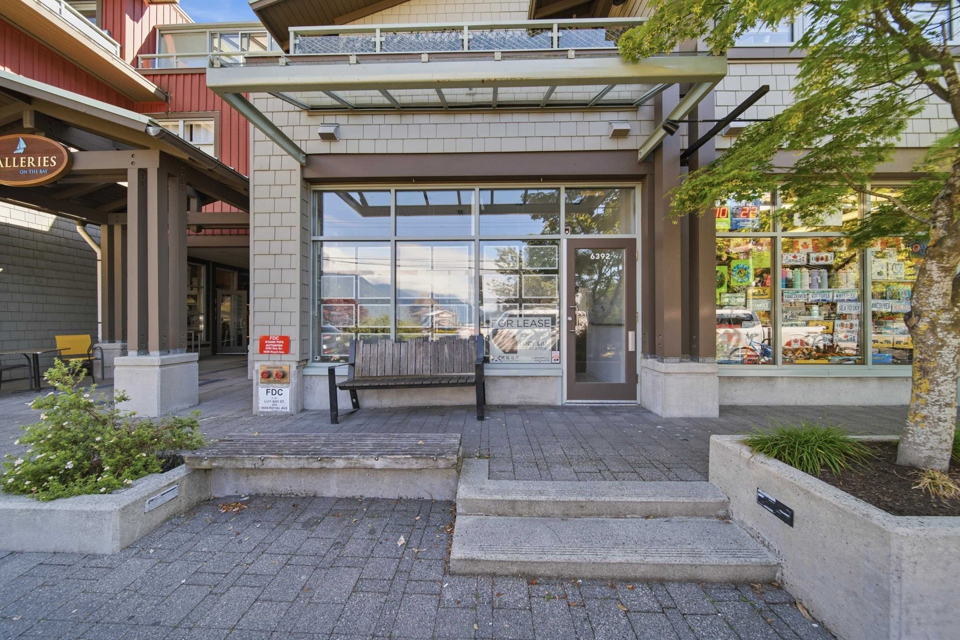 6392 BAY STREET — photo 1