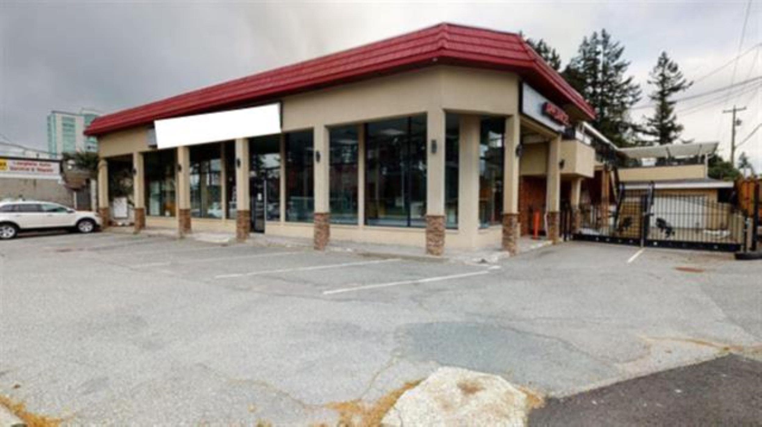 32210 SOUTH FRASER WAY, Abbotsford
