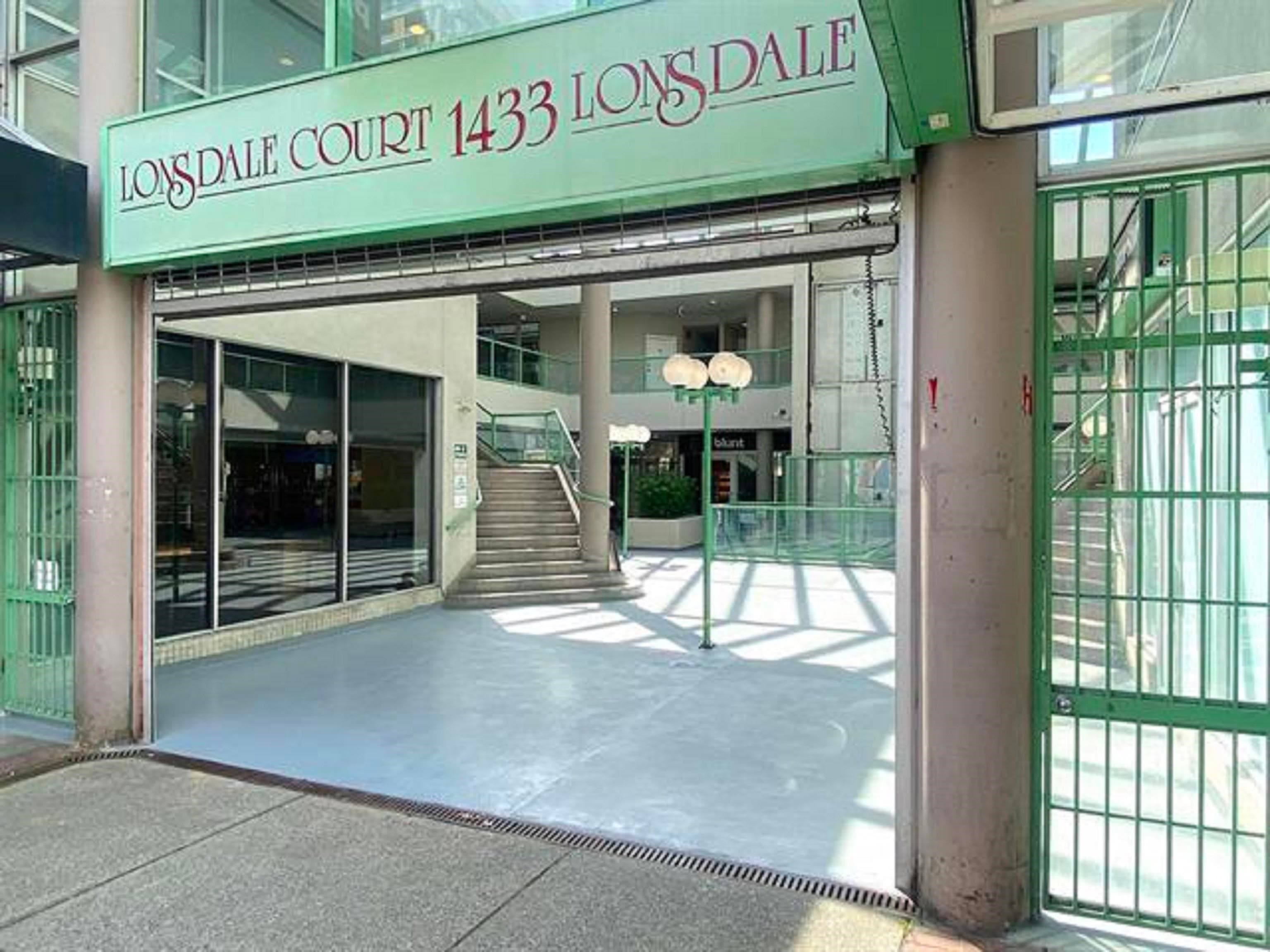 11685 CONFIDENTIAL — photo 1