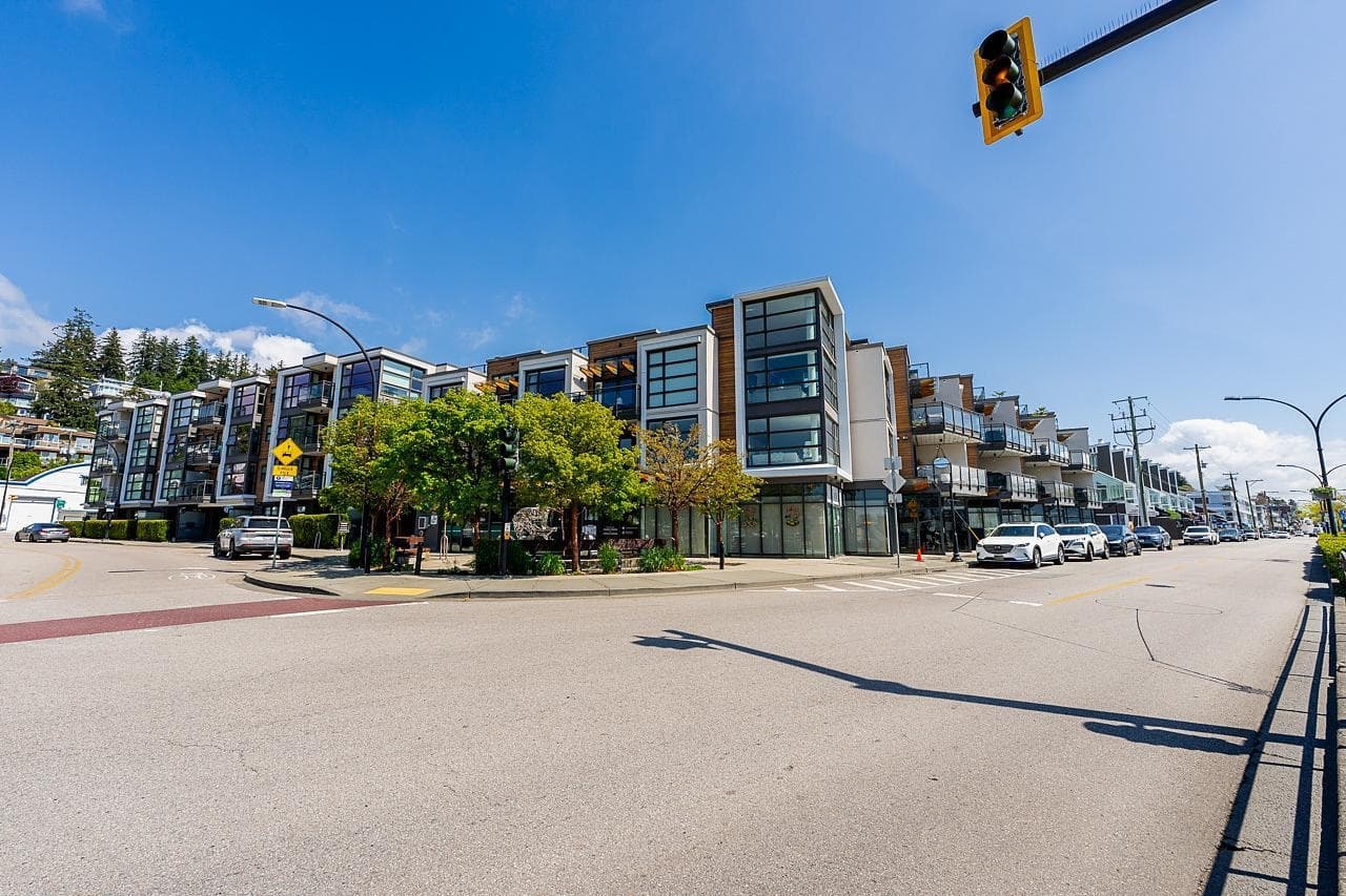 14811 MARINE DRIVE — photo 1