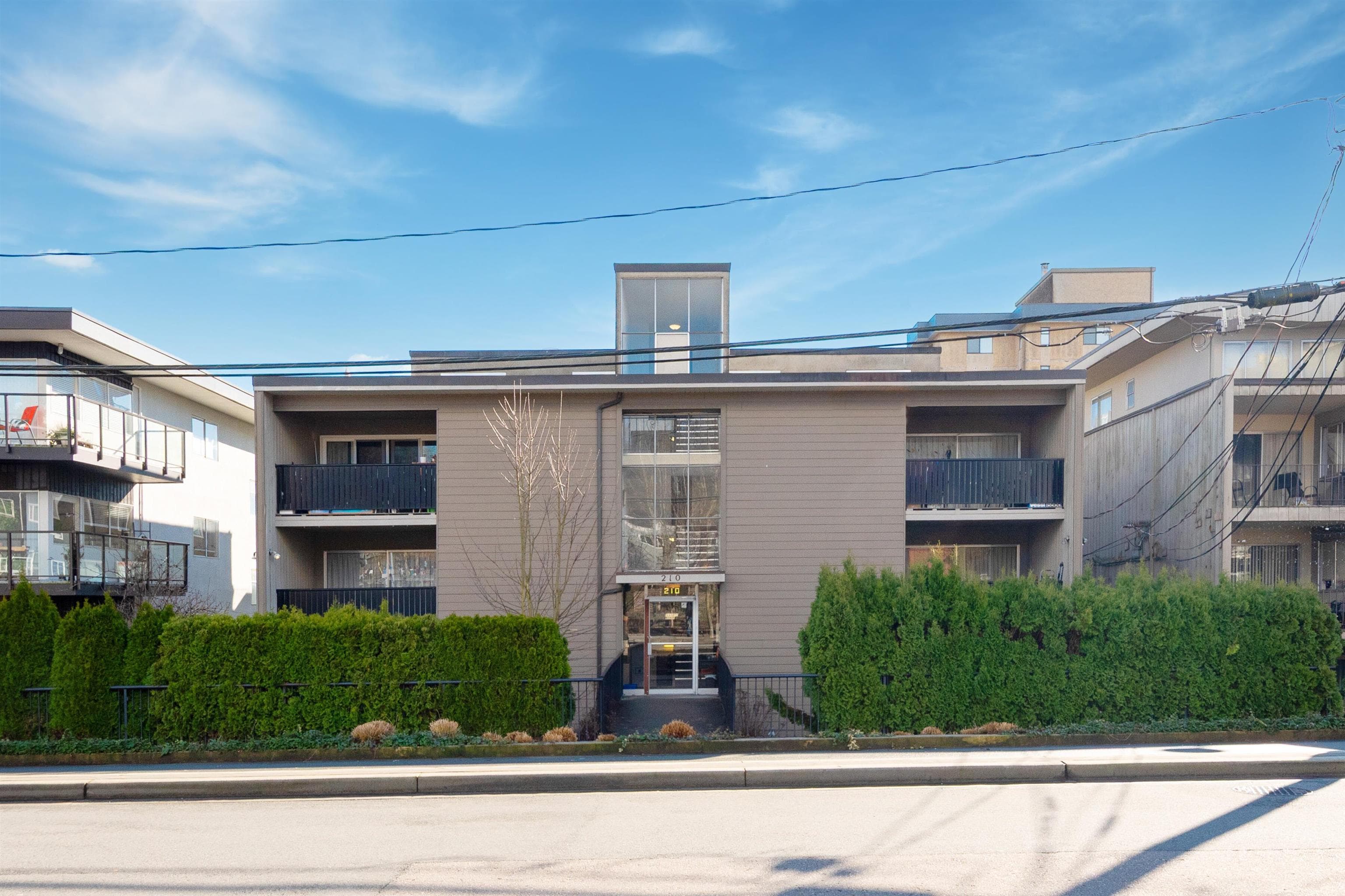 210 AGNES STREET, New Westminster