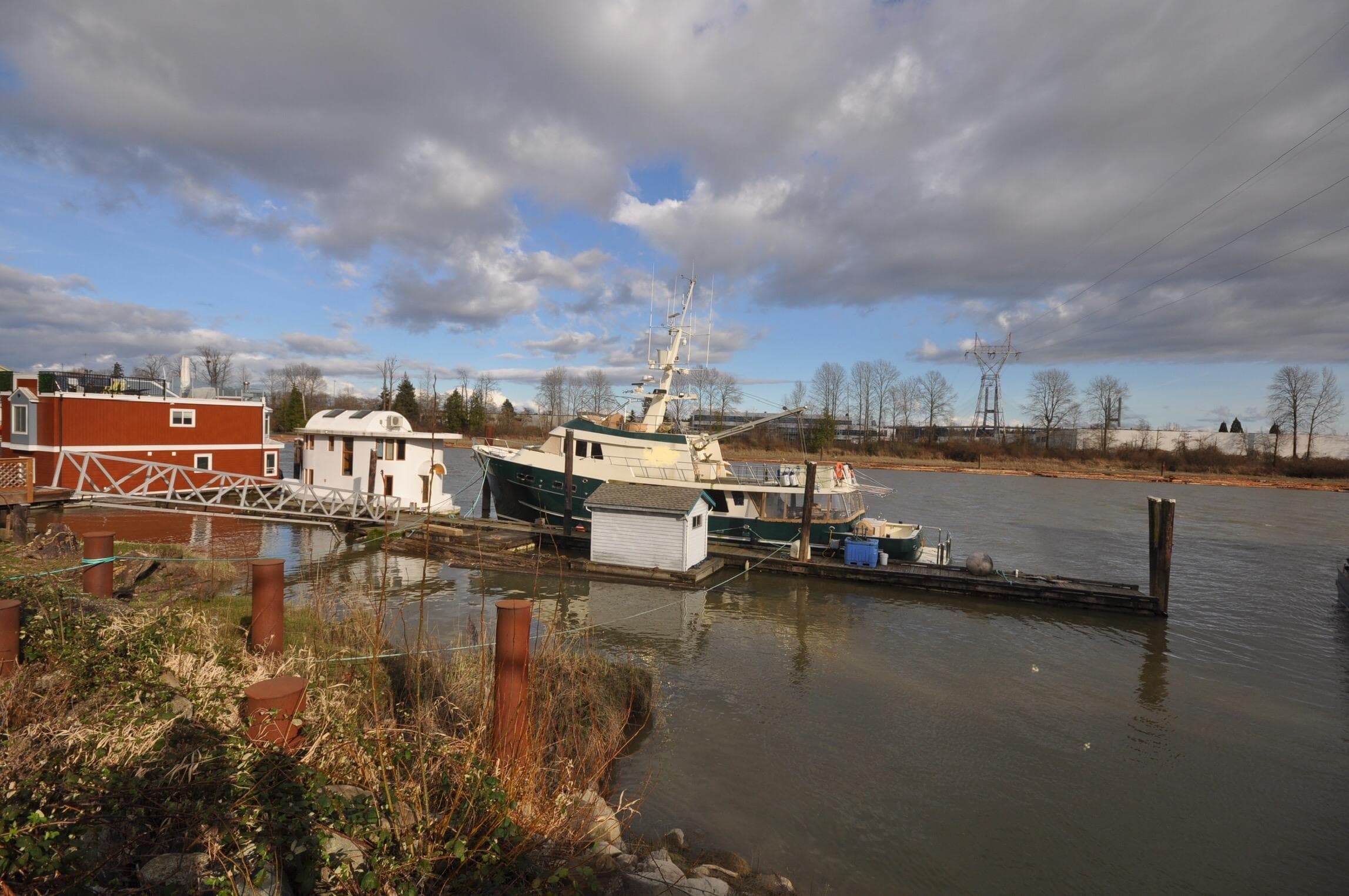 23240 DYKE ROAD — photo 1