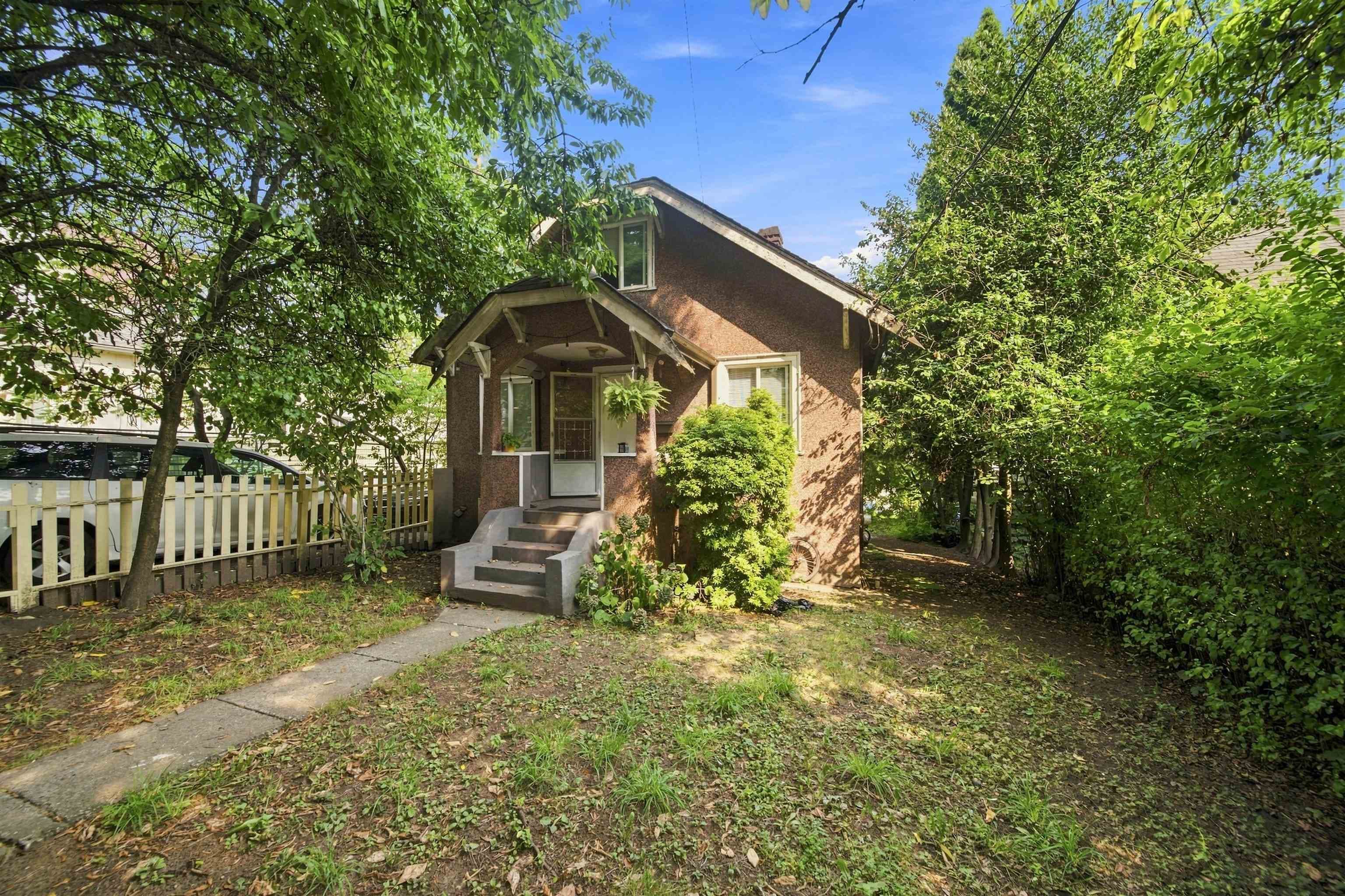 452 ROUSSEAU STREET — photo 5