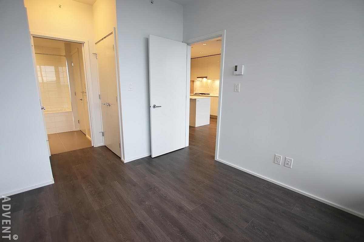 2705 - 1955 Alpha Way, Burnaby, V5C 0K6 — photo 3