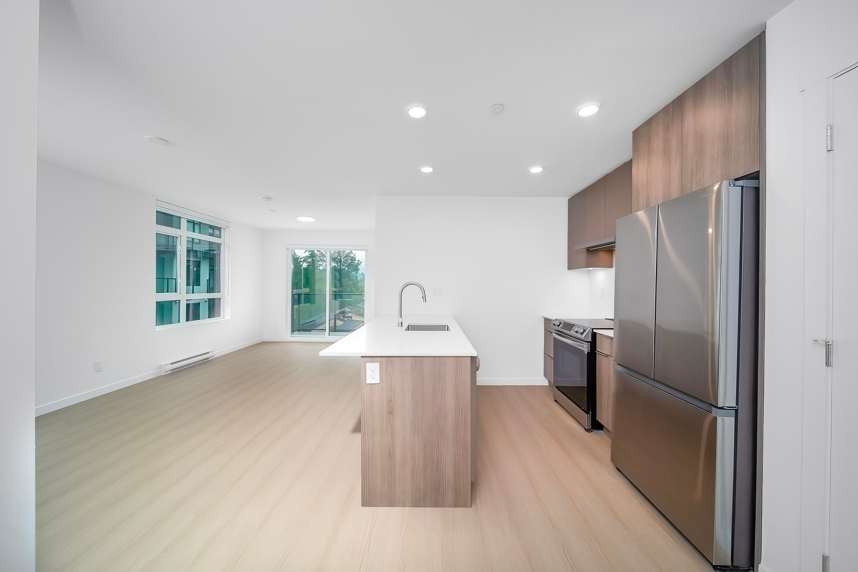 520 - 13968 Laurel Drive, Surrey, V3T 0S9 — photo 5