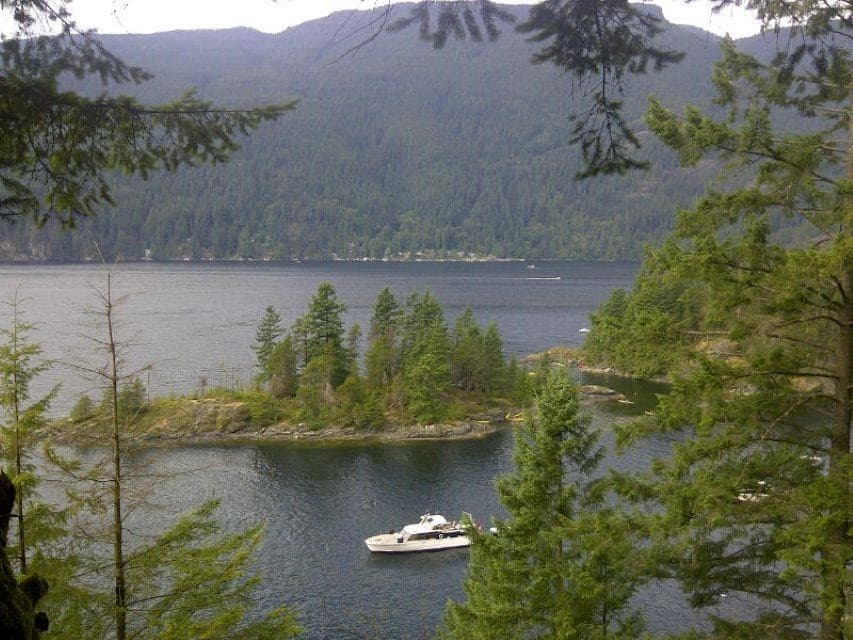 3 Indian Arm, Port Moody, V3N 3M2 — photo 1