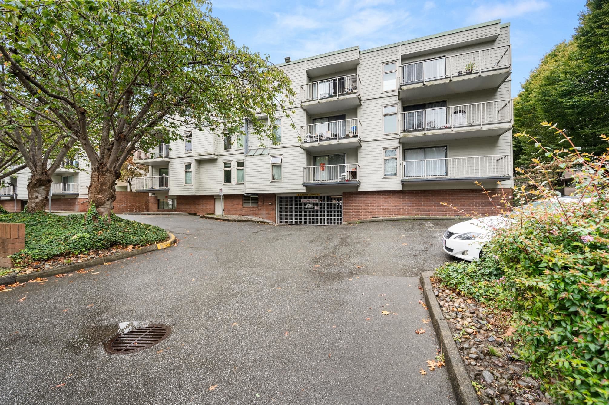 301 - 8500 Lansdowne Road, Richmond, V6X 3G4 — photo 2