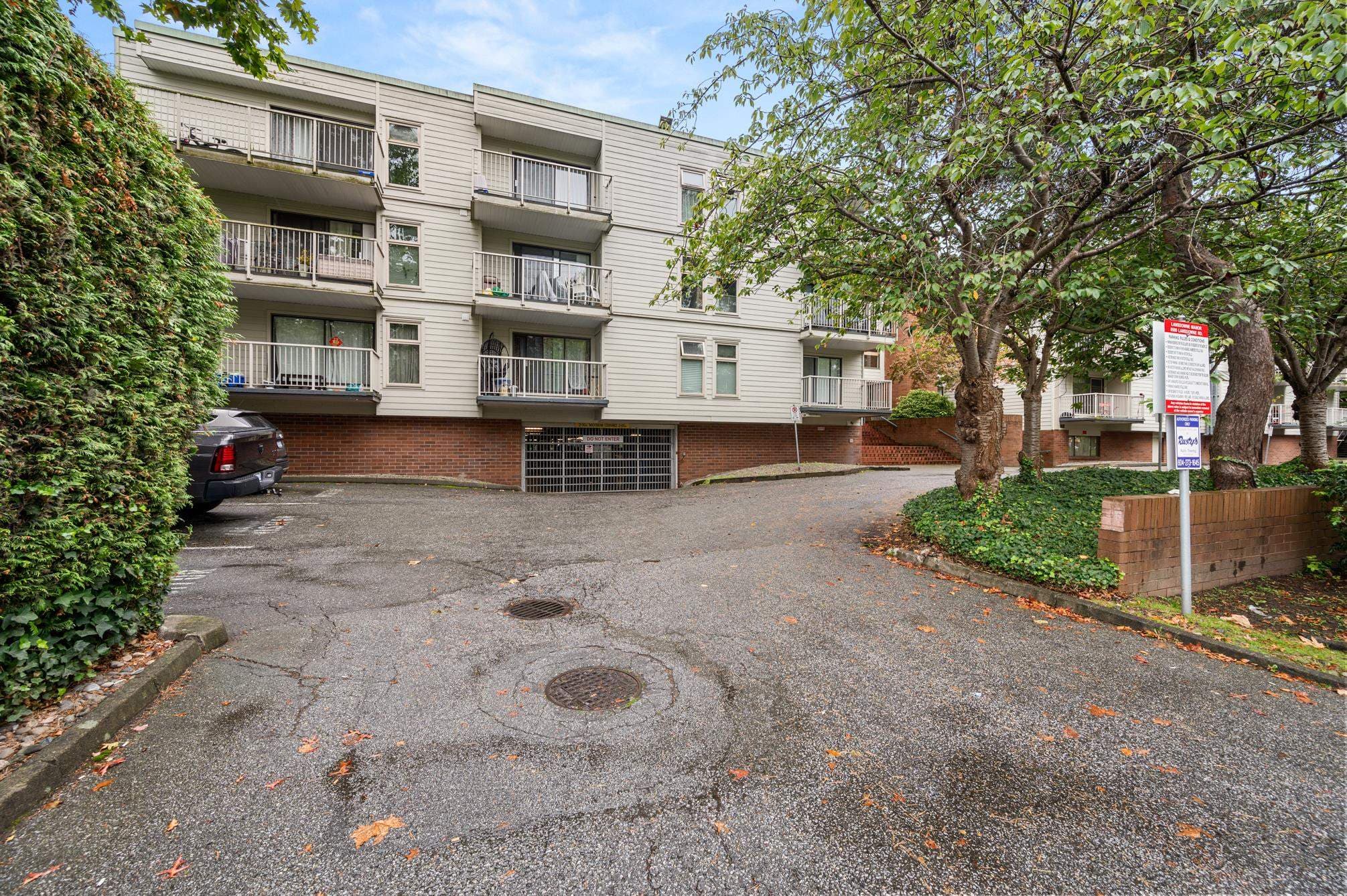 301 - 8500 Lansdowne Road, Richmond, V6X 3G4 — photo 3
