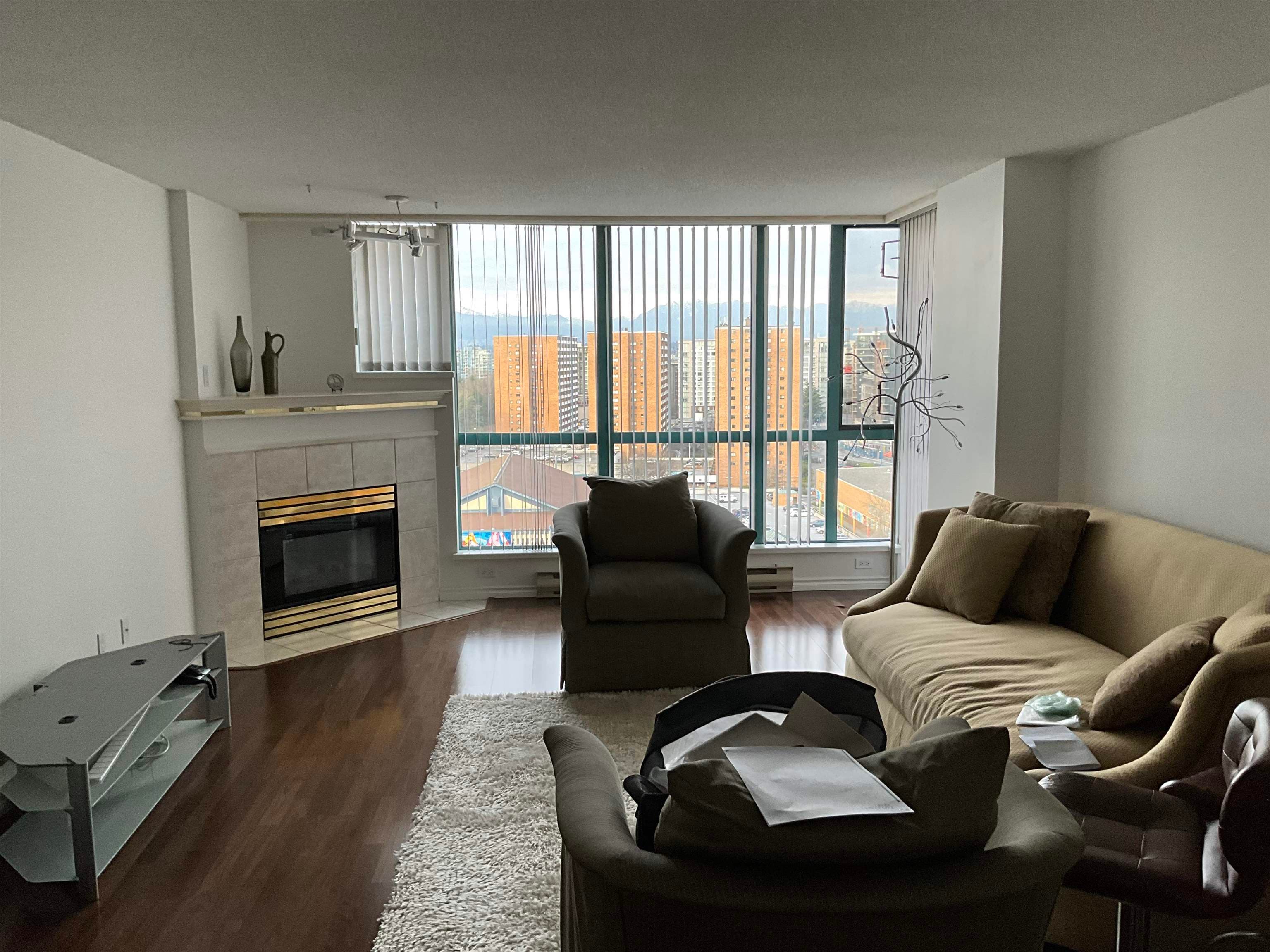 1606 - 7500 Granville Avenue, Richmond, V6Y 3Y6 — photo 2