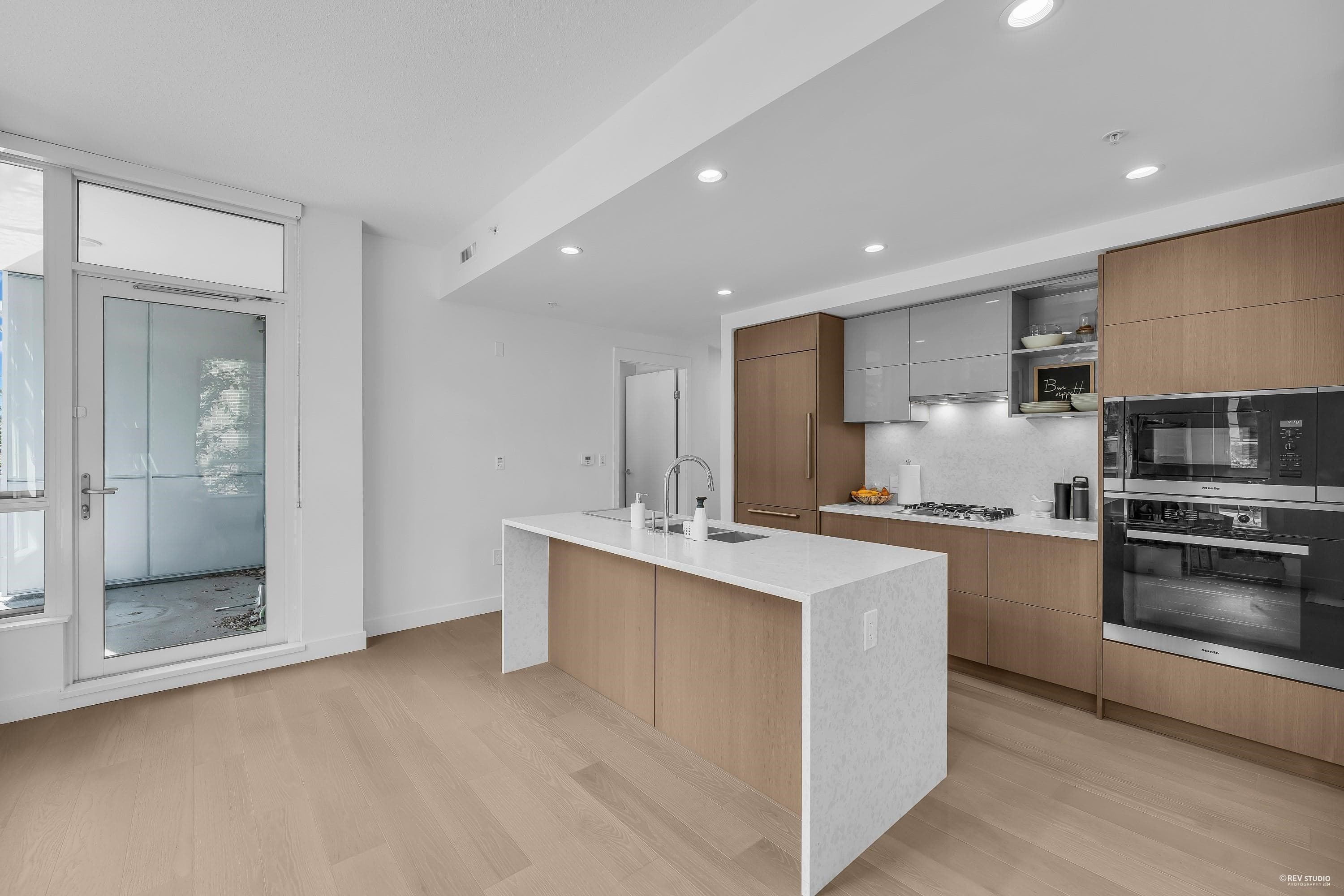 210 - 469 W King Edward Avenue, Vancouver, V5Y 2J3 — photo 3