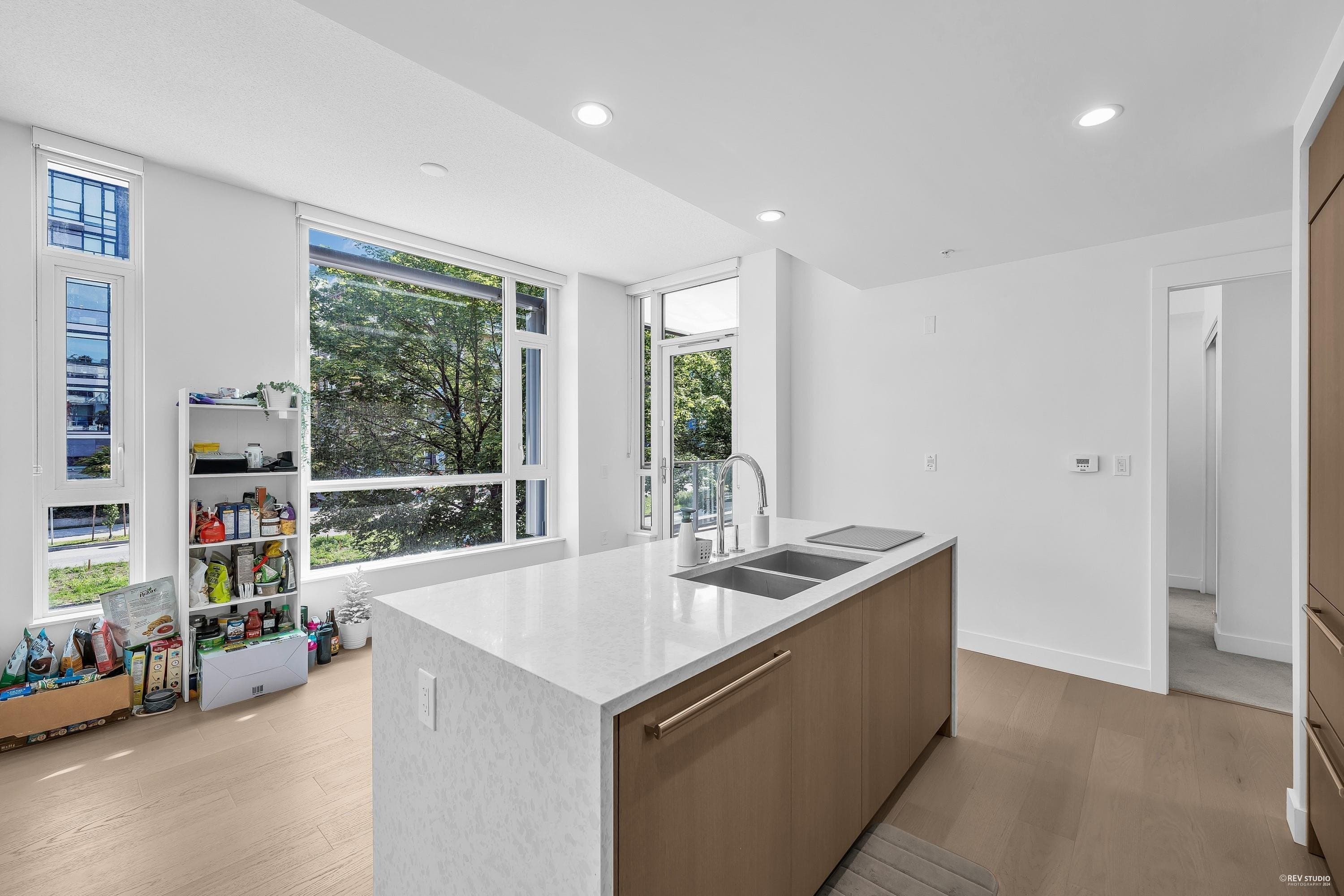 210 - 469 W King Edward Avenue, Vancouver, V5Y 2J3 — photo 4