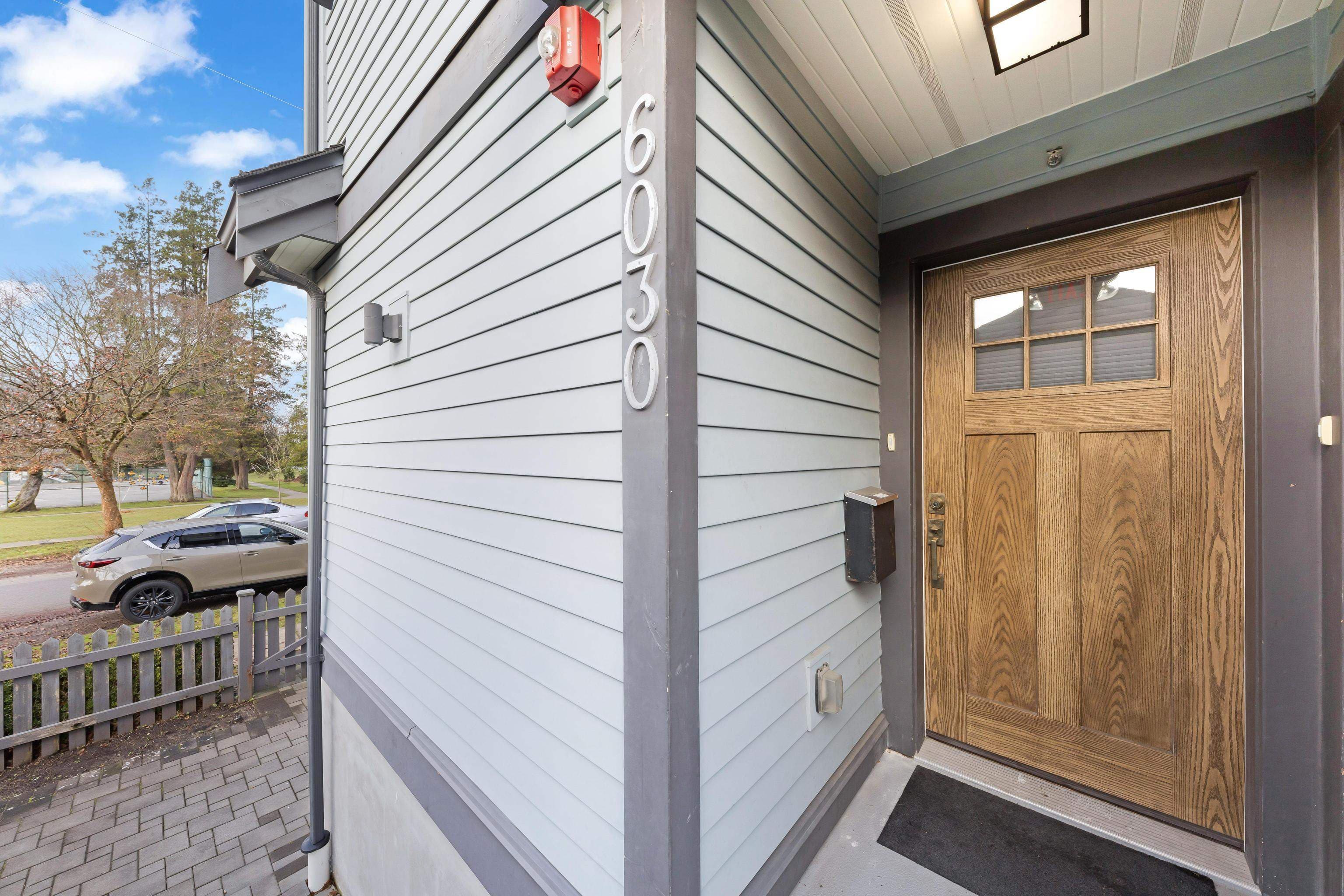 6030 Prince Edward Street, Vancouver, V5W 2X9 — photo 4