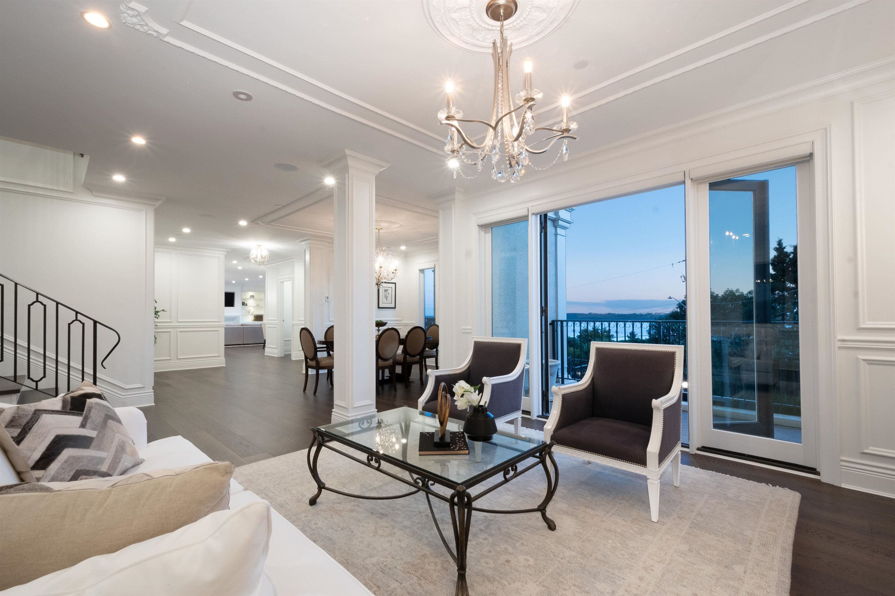 4135 Burkehill Place, West Vancouver, V7V 3M8 — photo 4