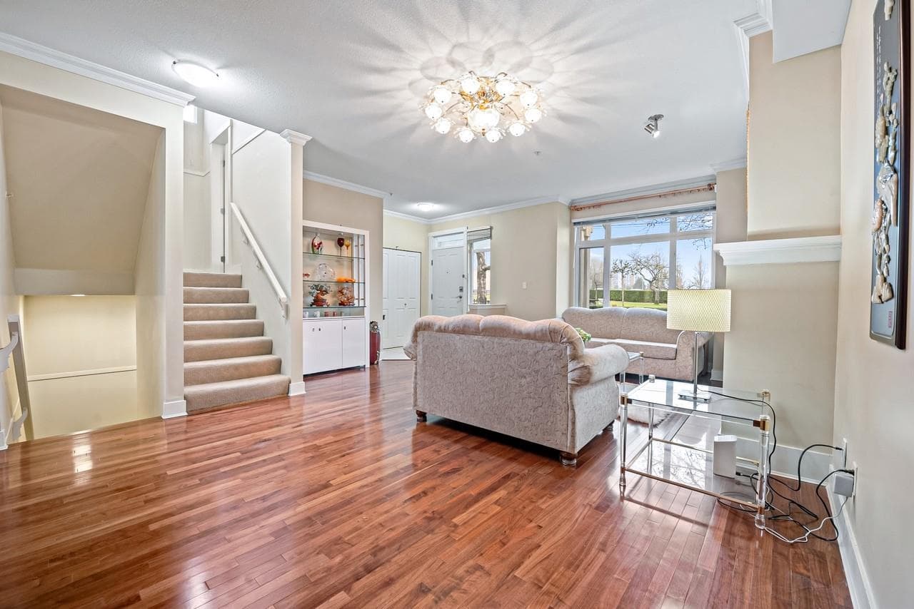7465 Laurel Street, Vancouver, V6P 6Y4 — photo 2