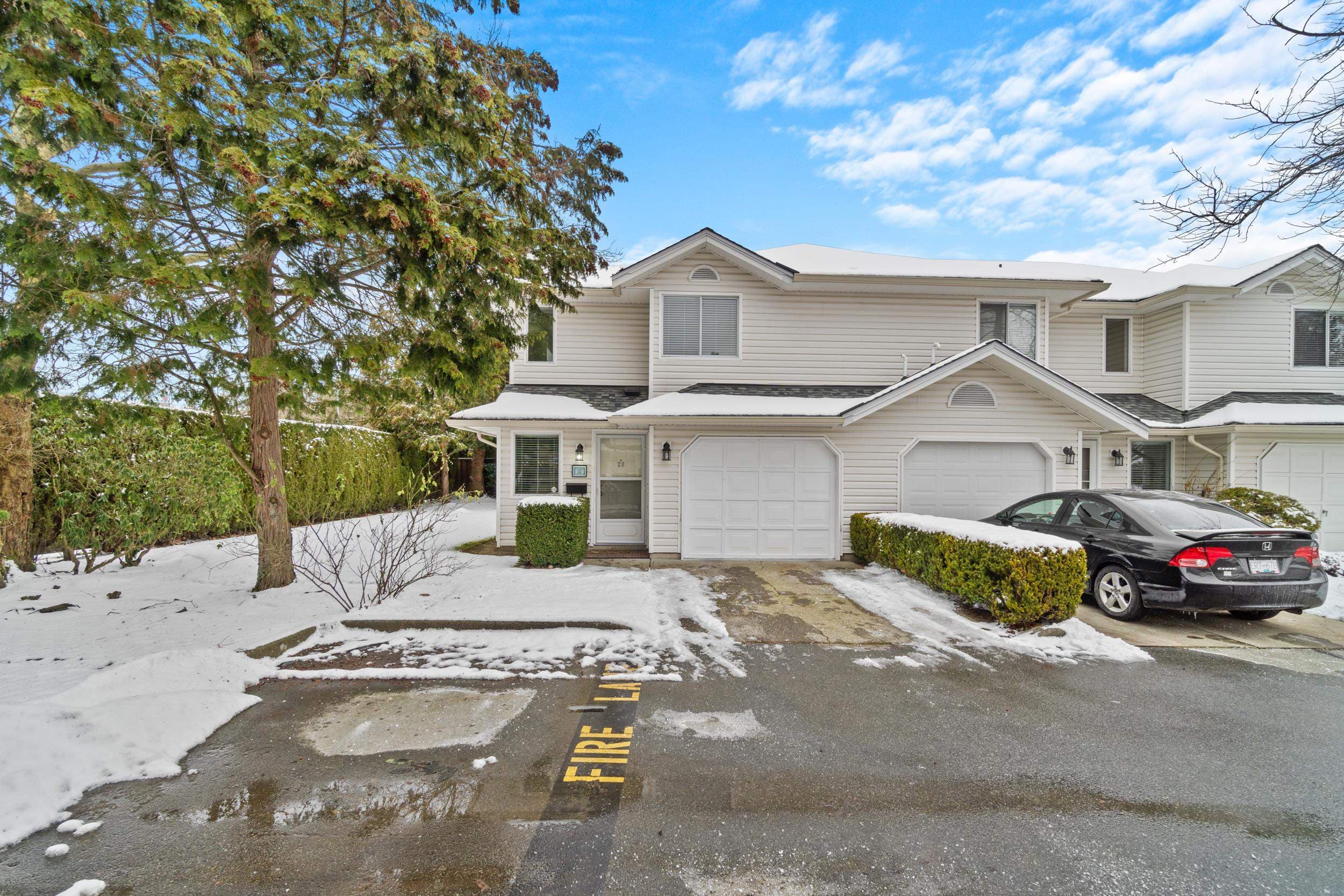28 - 10130 155 Street, Surrey