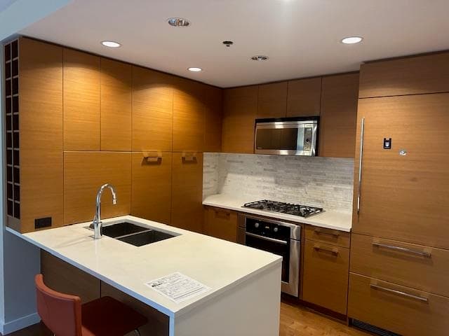 301 - 5868 Agronomy Road, Vancouver, V6T 1L9 — photo 4