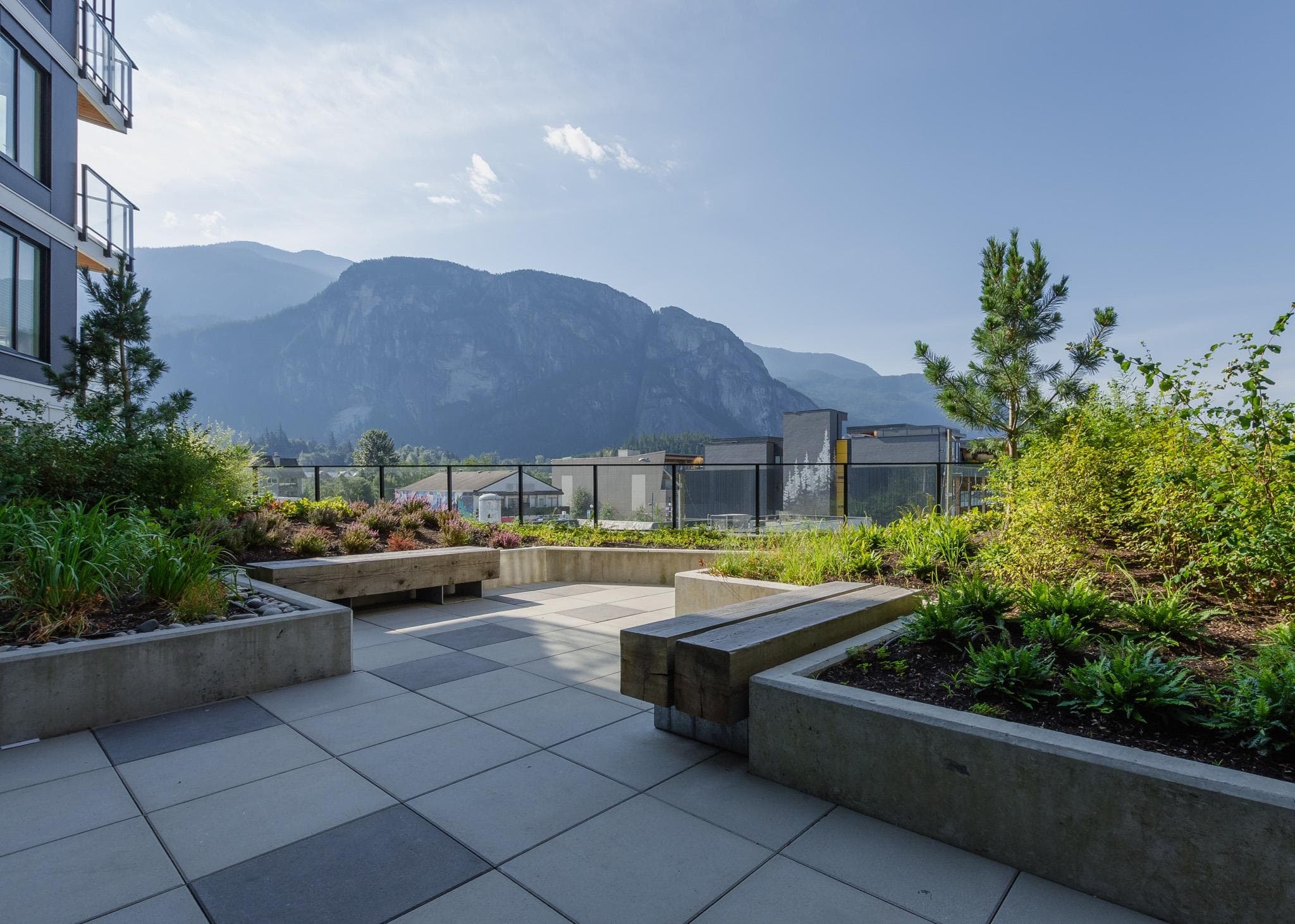 304 - 1365 Pemberton Avenue, Squamish, V8B 1B7 — photo 5