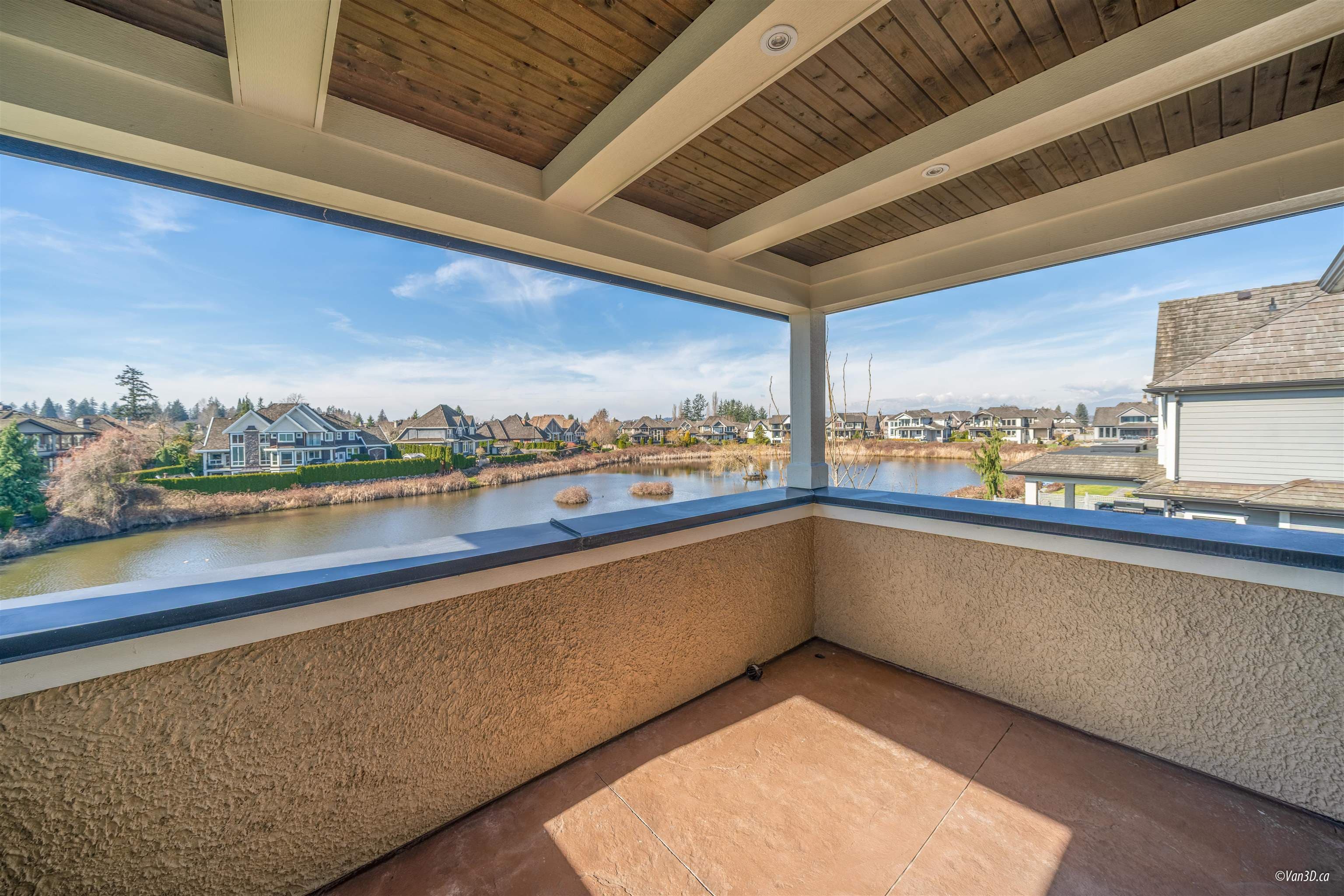 3863 159a Street, Surrey, V3Z 0Y3 — photo 1