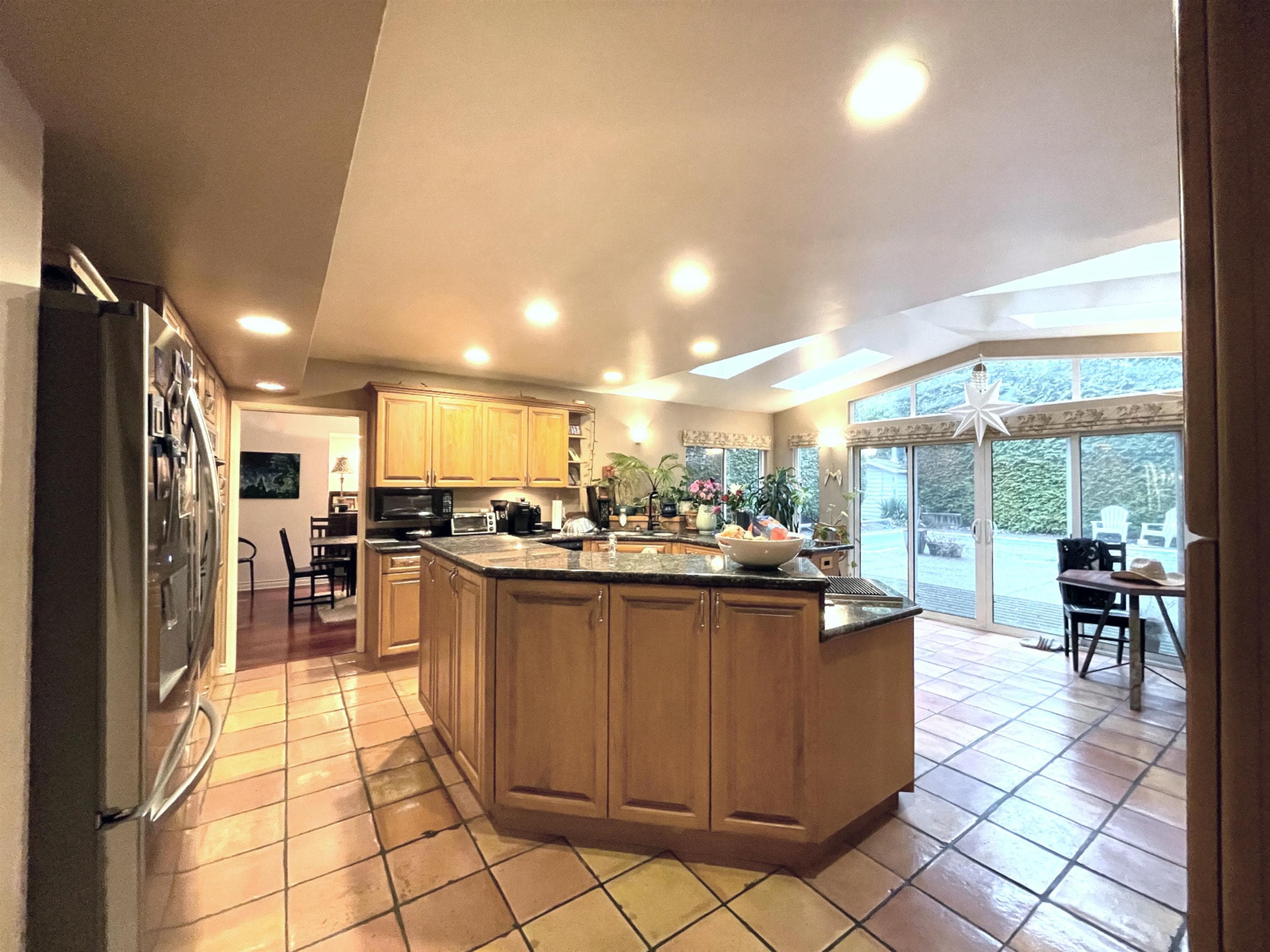 906 Pacific Drive, Delta, V4M 2K3 — photo 4