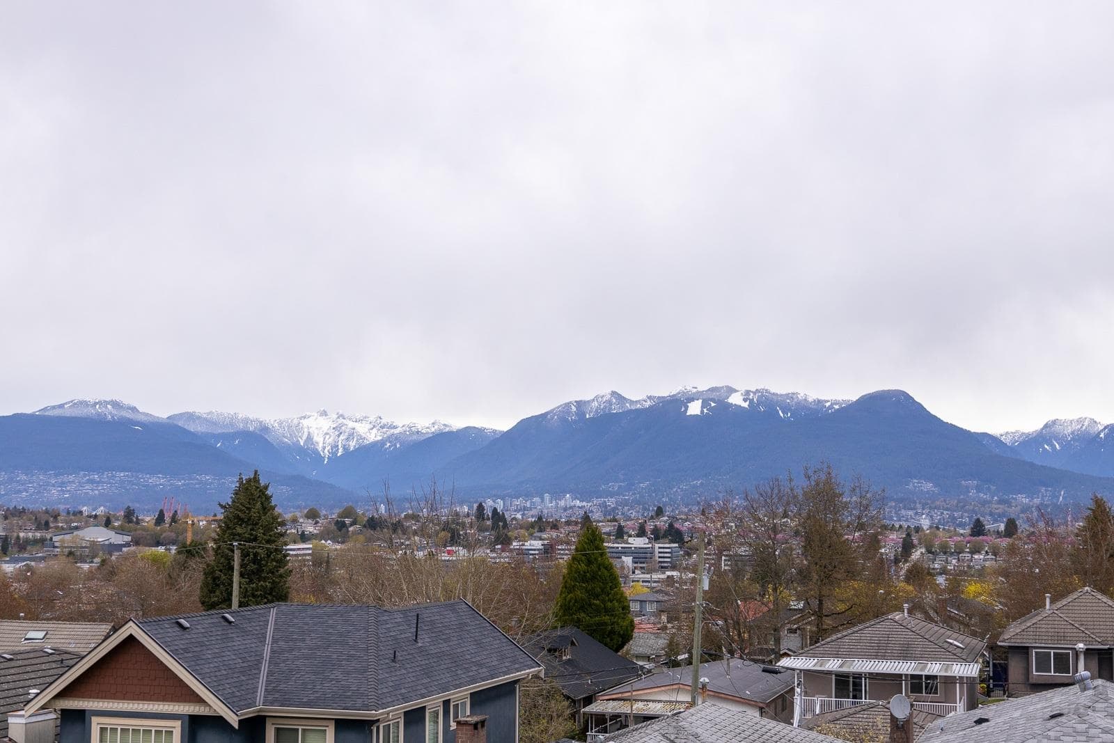 3184 E 23rd Avenue, Vancouver, V5R 1B5 — photo 3