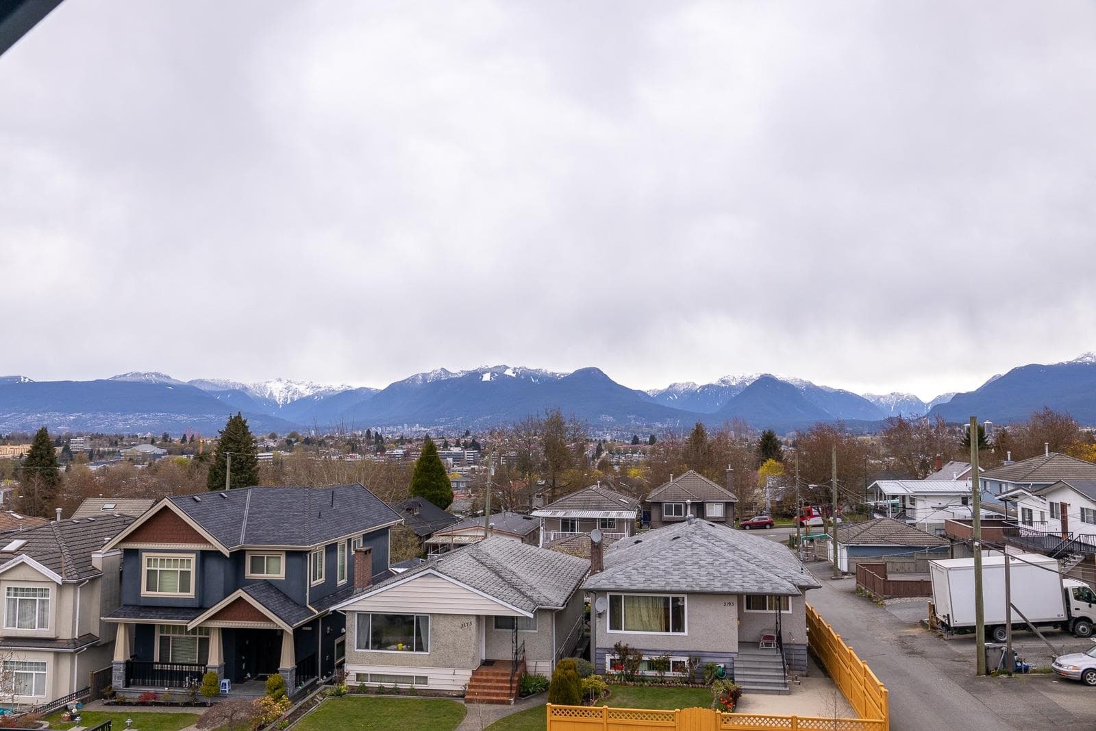 3184 E 23rd Avenue, Vancouver, V5R 1B5 — photo 4