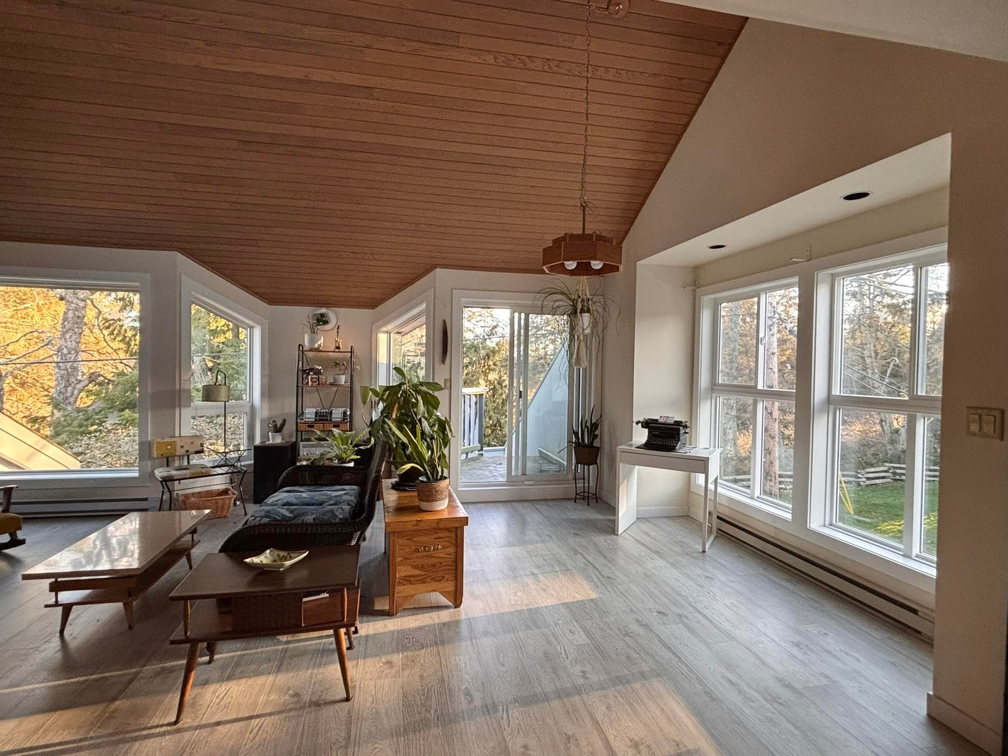 9 - 5753 Wharf Avenue, Sechelt, V7Z 0H5 — photo 3