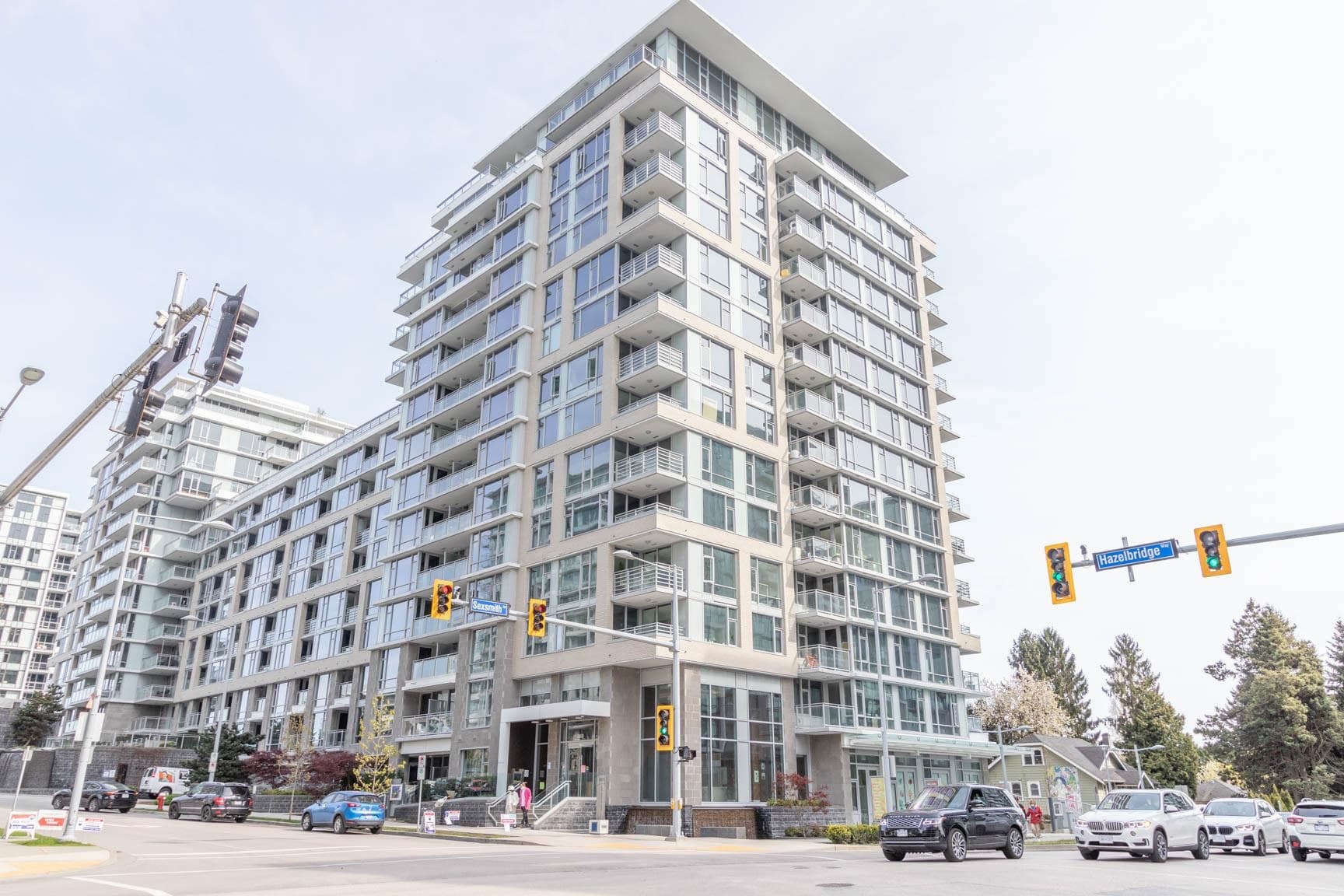 1210 - 8800 Hazelbridge Way, Richmond