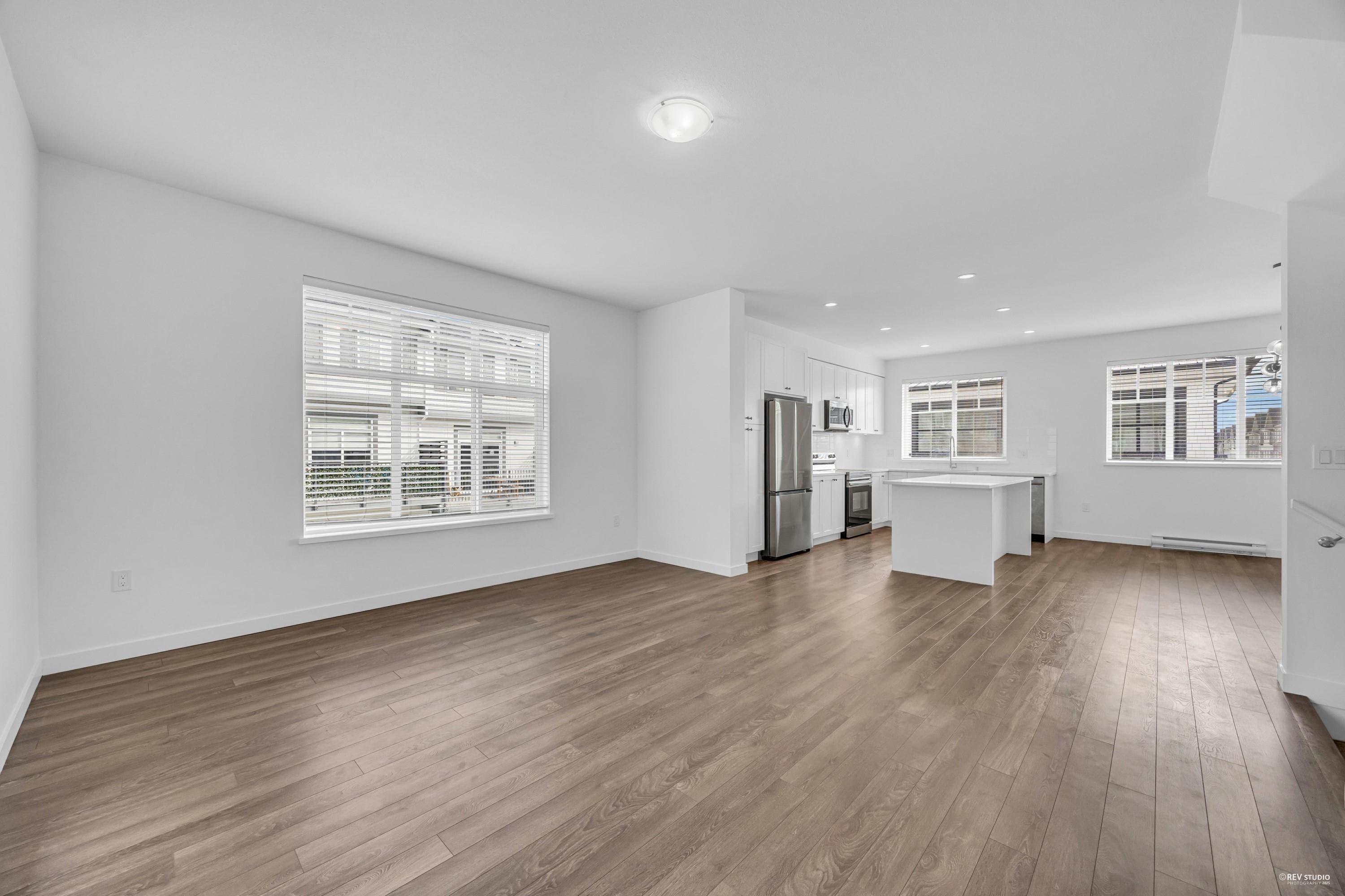 72 - 15487 99a Avenue, Surrey, V3R 0G9 — photo 1