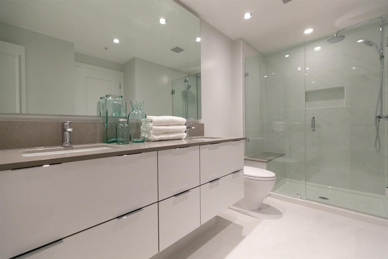 801 - 6638 Dunblane Avenue, Burnaby, V5H 0G8 — photo 4