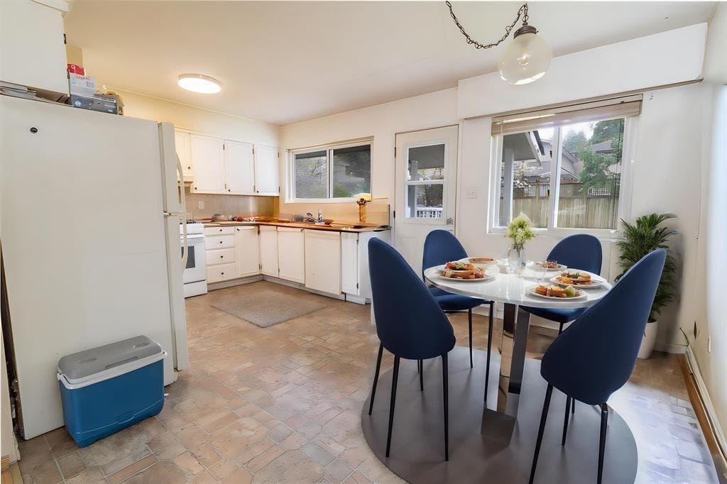 11524 97a Avenue, Surrey, V3V 2G2 — photo 5