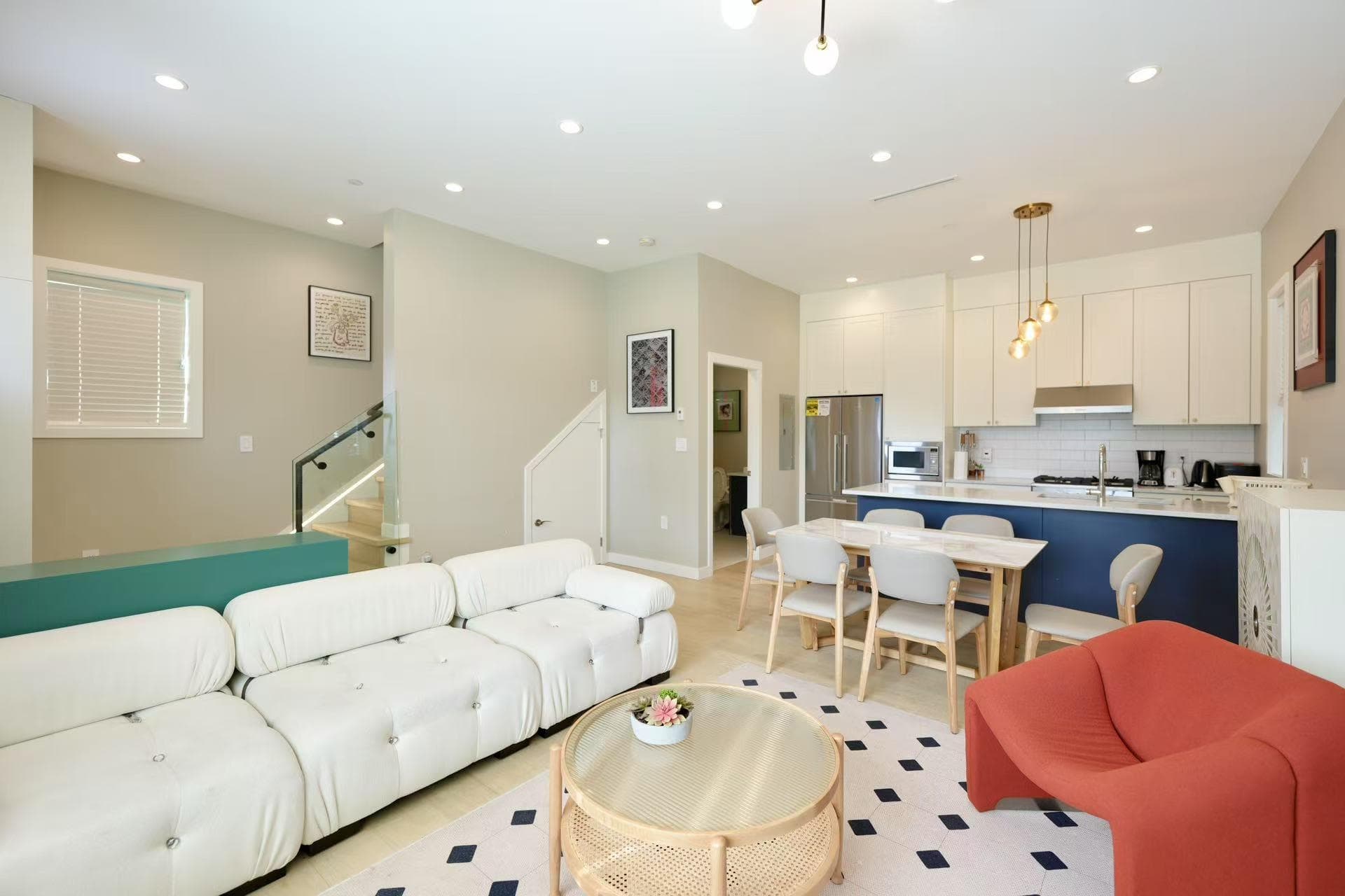 2793 E 1st Avenue, Vancouver, V5M 1A6 — photo 2