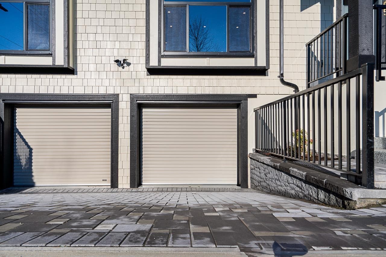 2705 Dundas Street, Vancouver, V5K 3L9 — photo 2