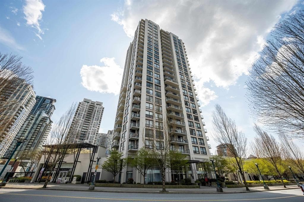 607 - 2982 Burlington Drive, Coquitlam, V3B 0B3 — photo 1